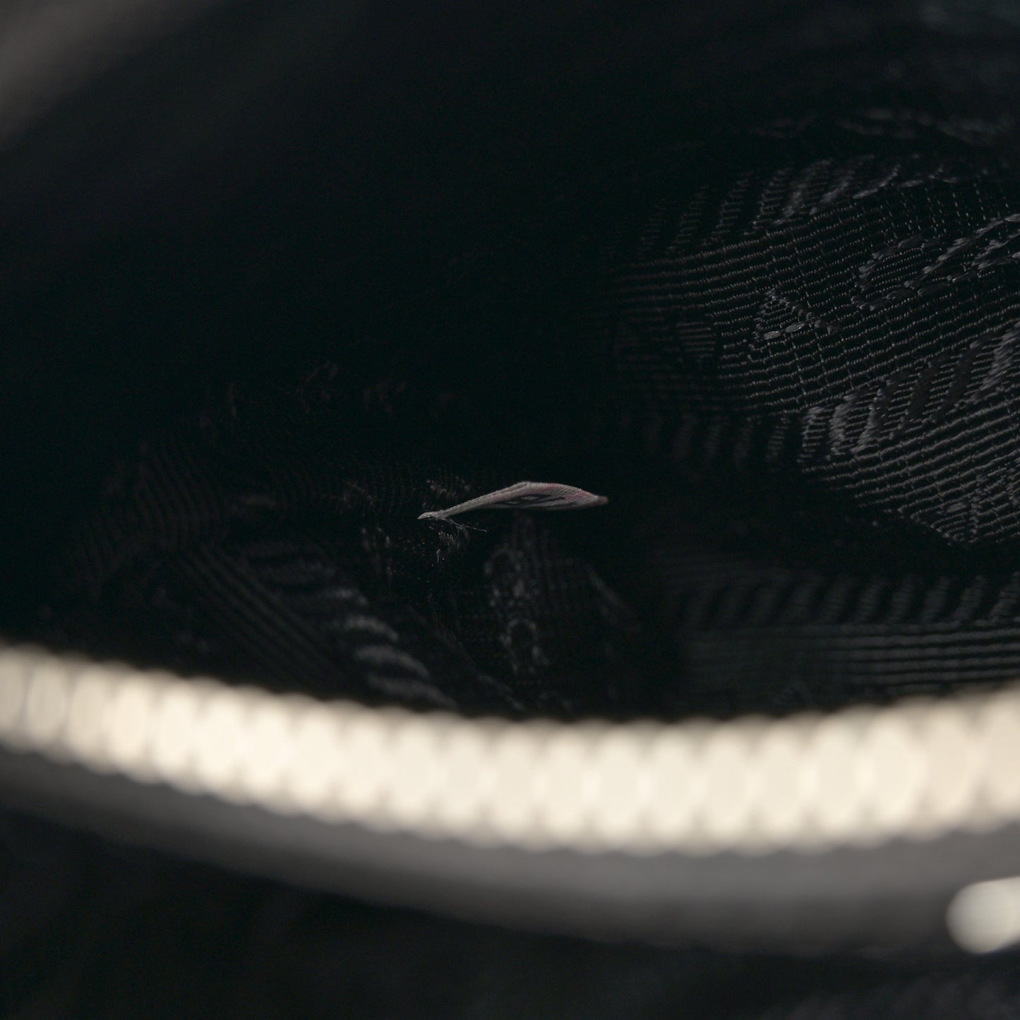 Saffiano Lux Small Galleria Double Zip Tote Cromo