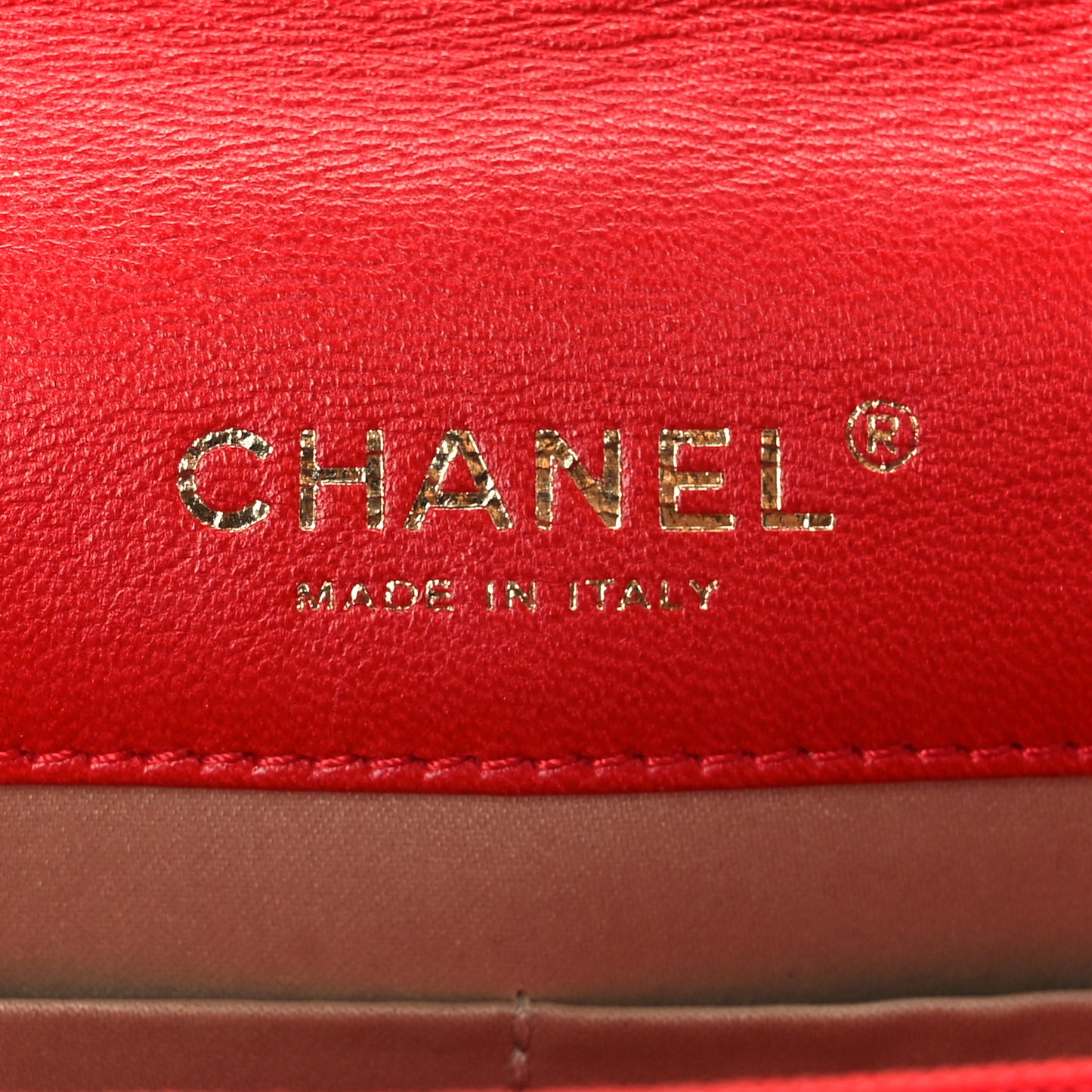 Lambskin Quilted Golden Class Wallet on Chain WOC Red
