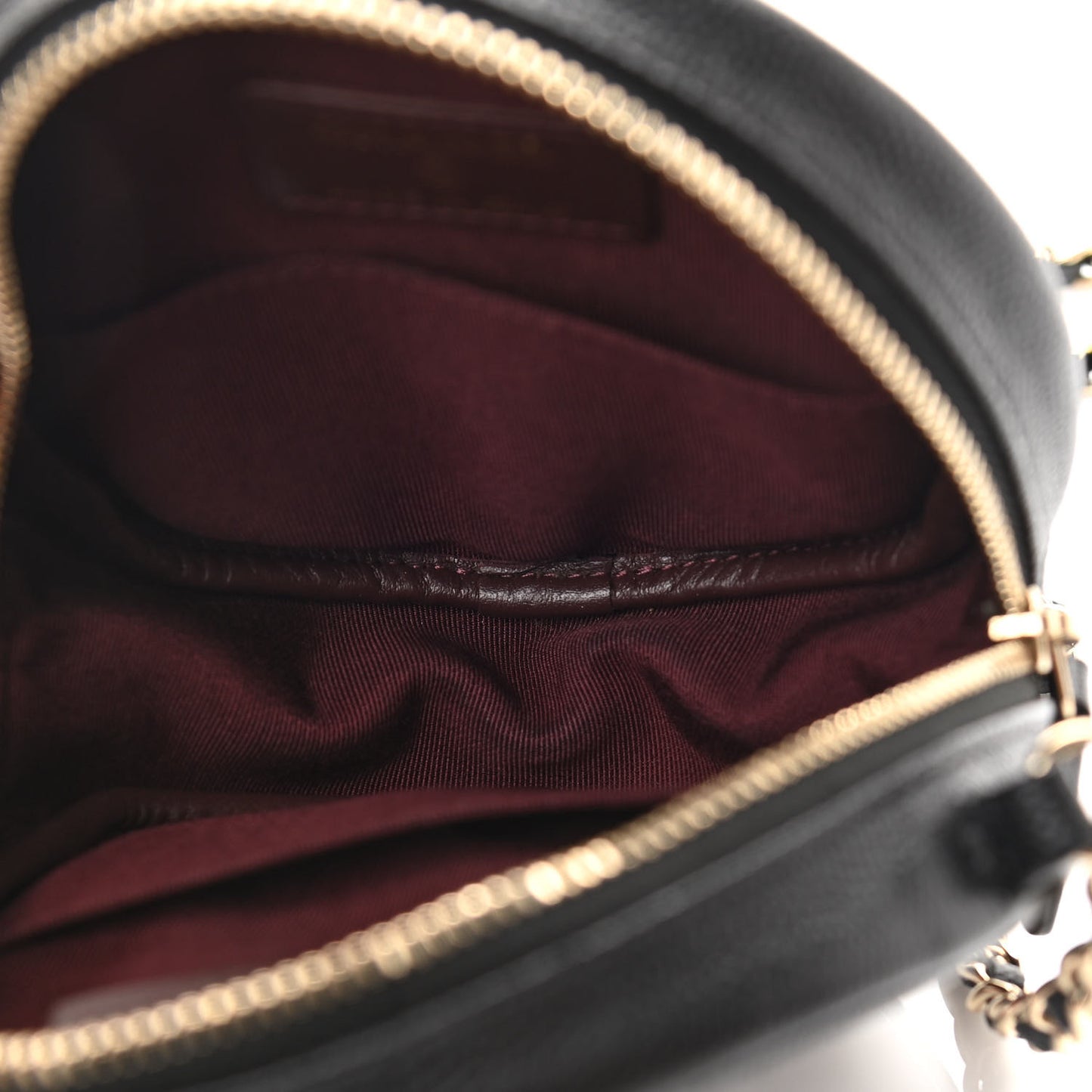 Caviar Quilted Round Clutch With Chain Black