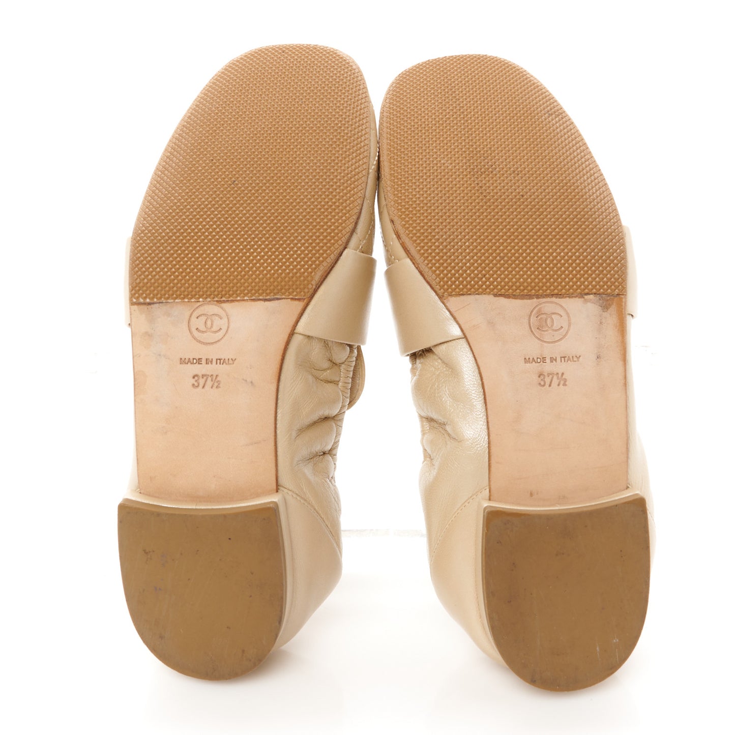Laminated Lambskin Womens Quilted Elastic CC Moccasin Loafers 37.5 Beige