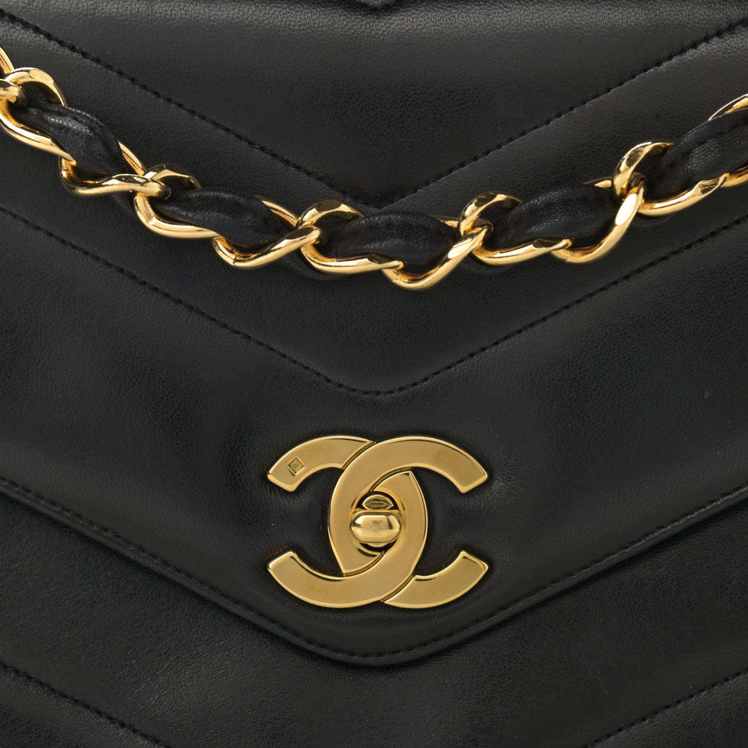 Chanel Lambskin Chevron Medium Flap Bag Black 9 of 13