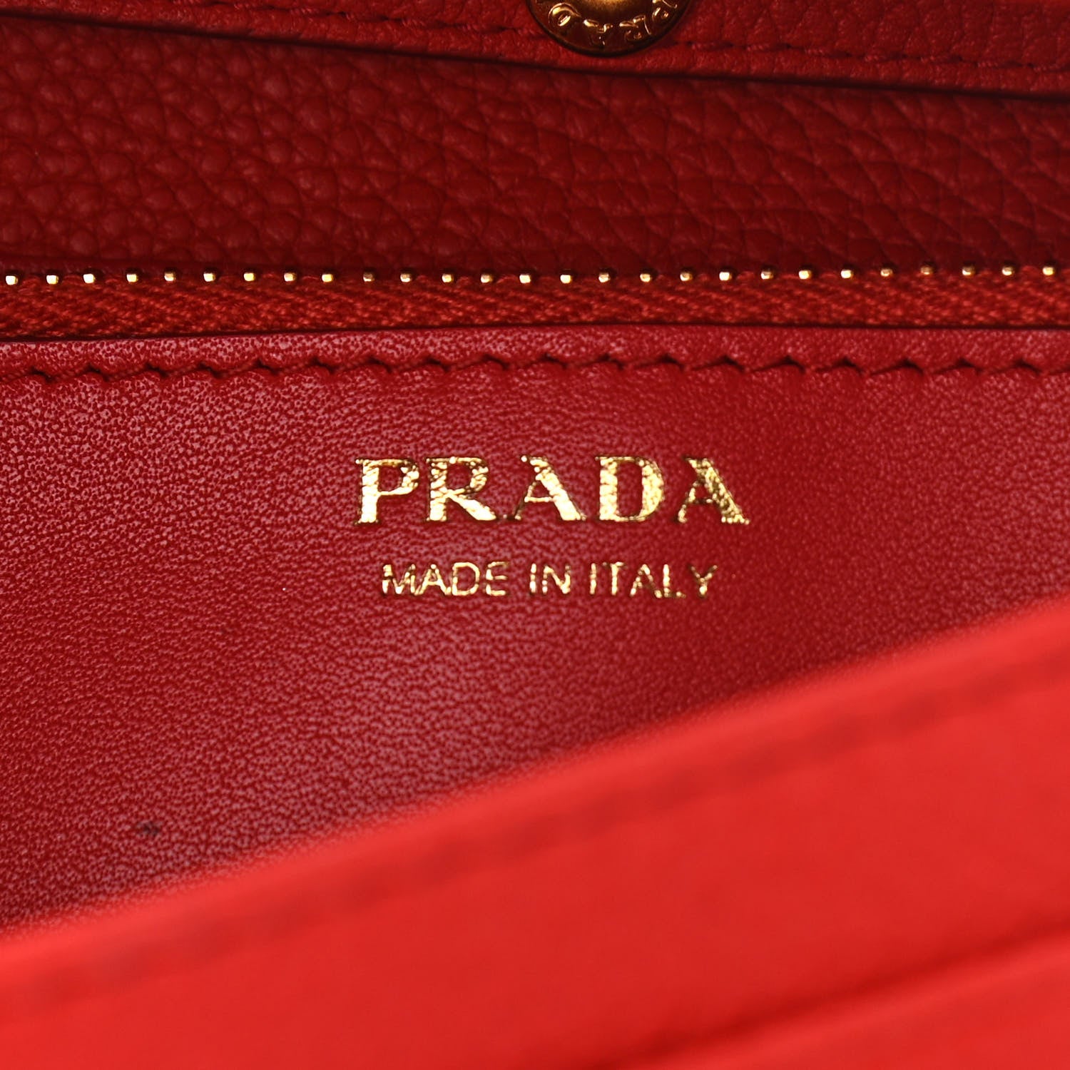 Prada Vitello Grain Metal Oro Chain Wallet Lacca 6 of 11