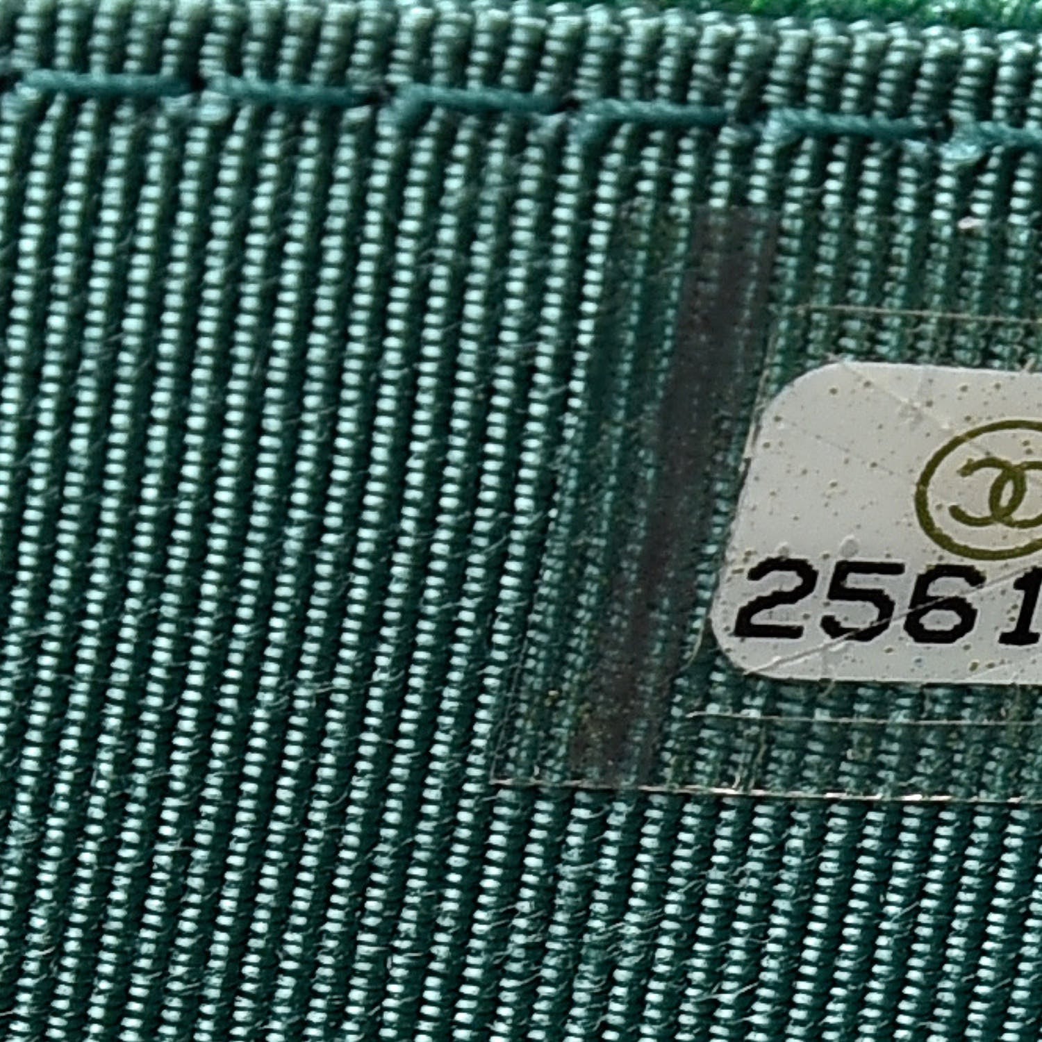 Chanel Metallic Caviar Quilted Card Holder Green 8 of 9