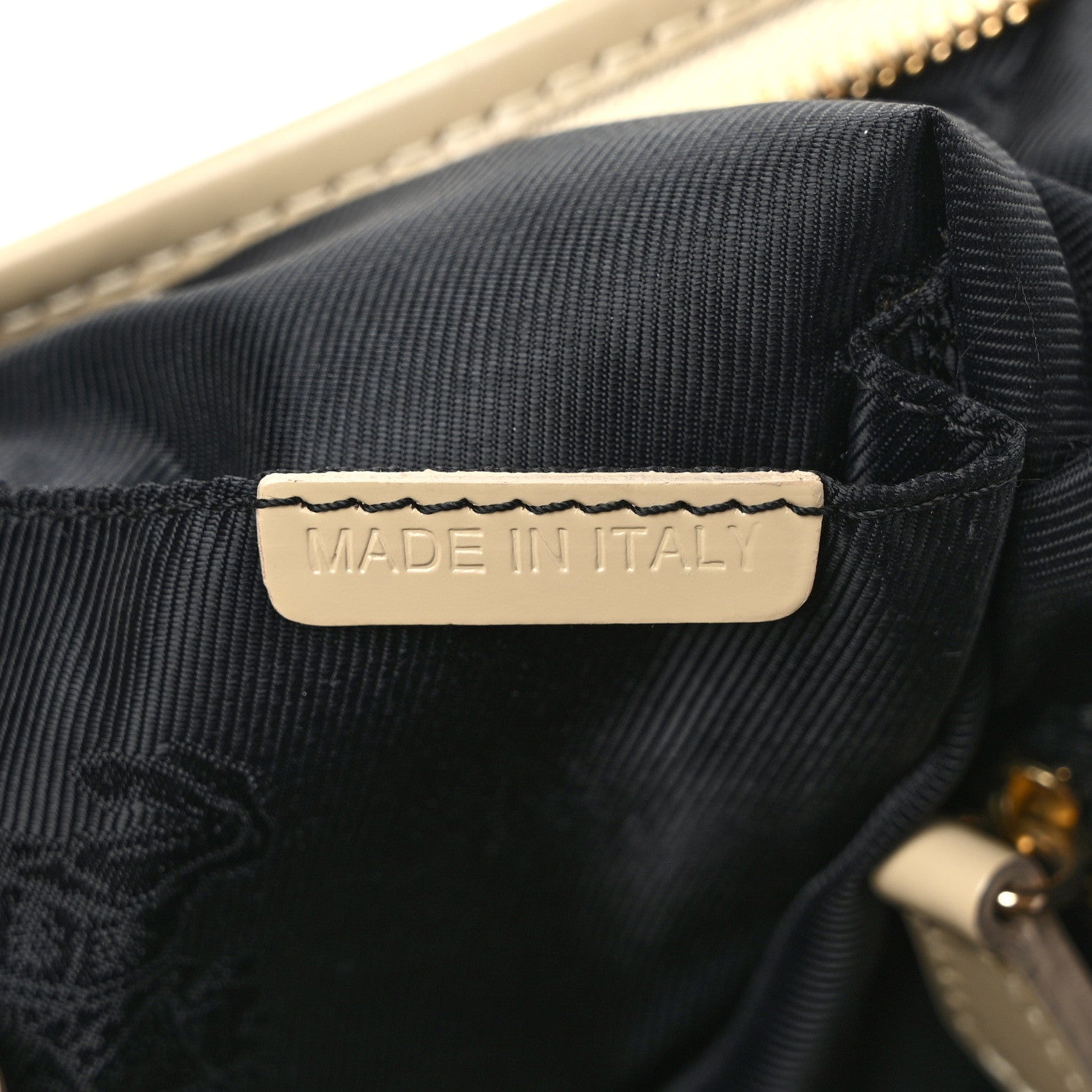 Burberry Patent Nylon Quilted Hoxton Bag Beige 7 of 9