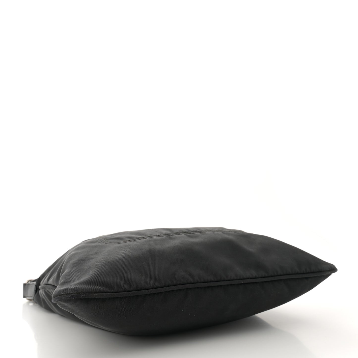 Nylon Flat Messenger Bag Black