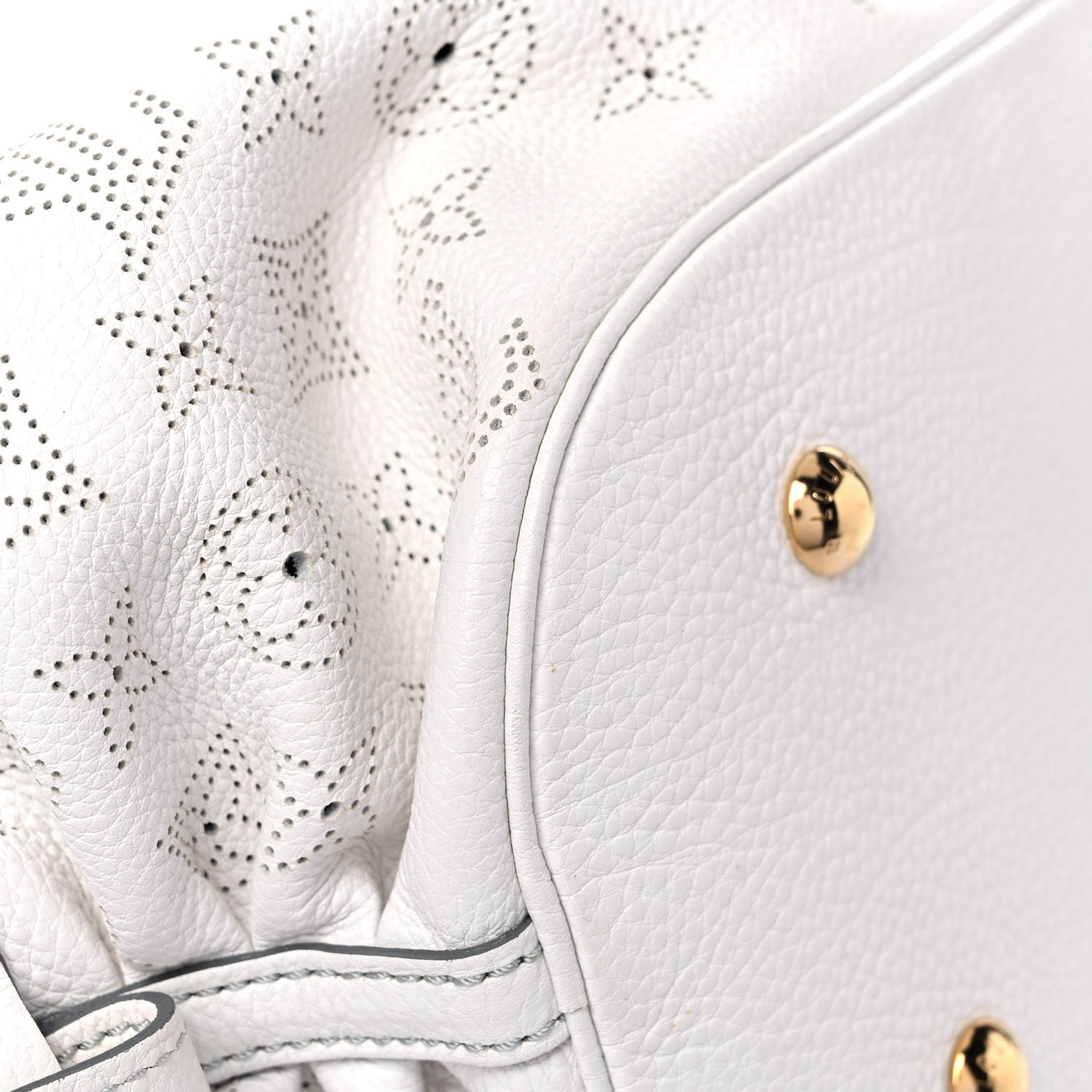 Louis Vuitton Mahina XL White 10 of 11