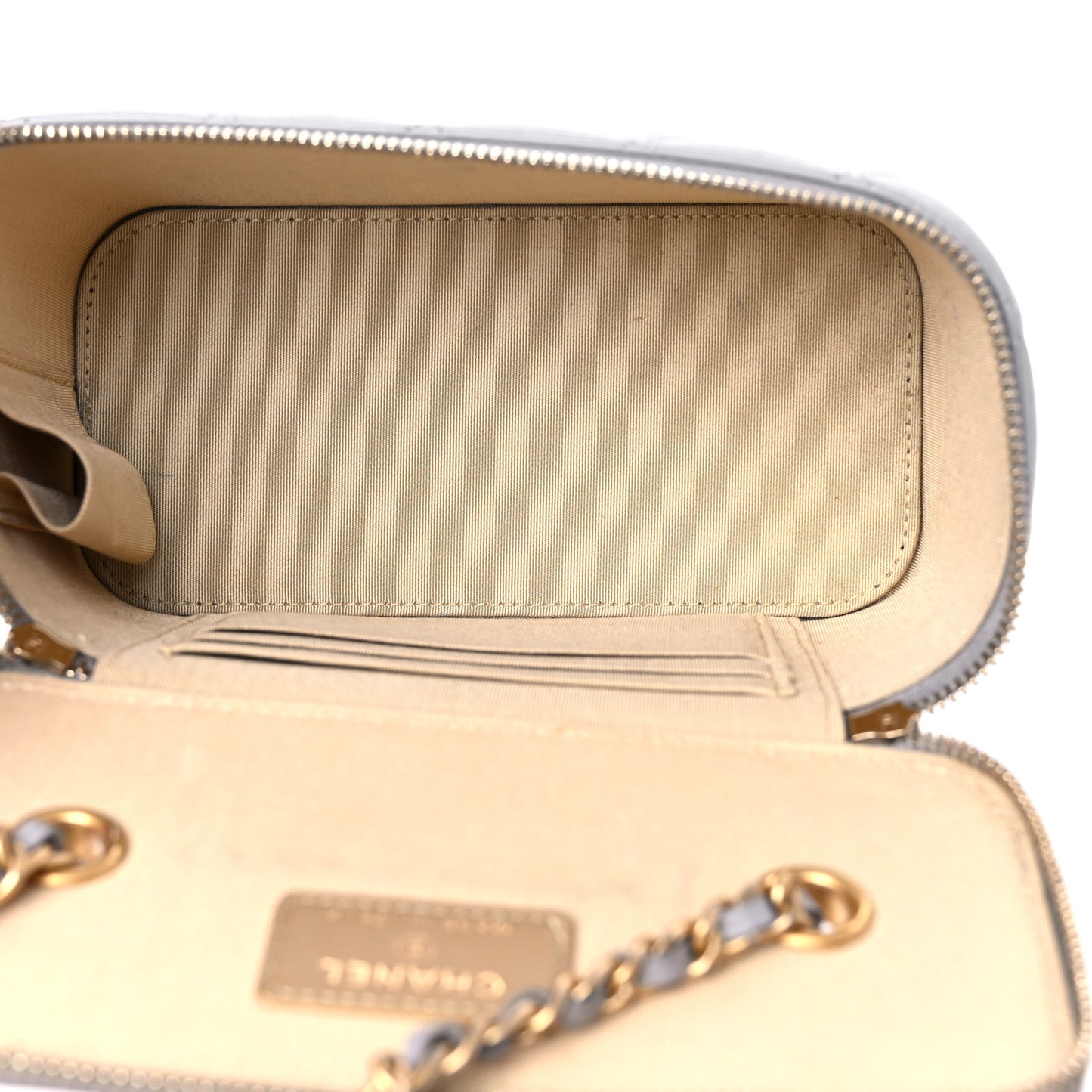 Lambskin Quilted Small Pearl Crush Vanity Case With Chain Grey
