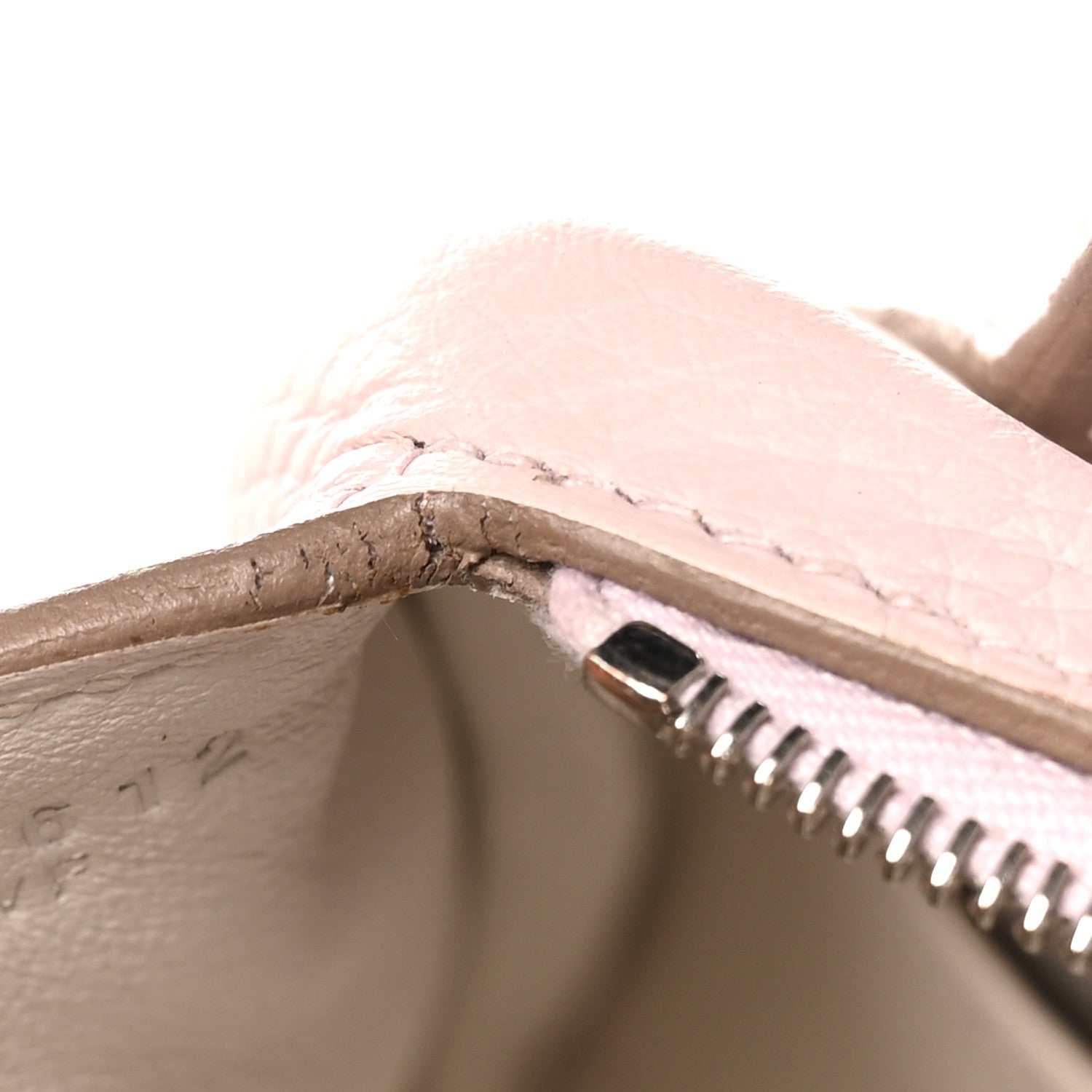 Hermes Taurillon Clemence Verso Mini Lindy 20 Mauve Pale Mushroom 11 of 12