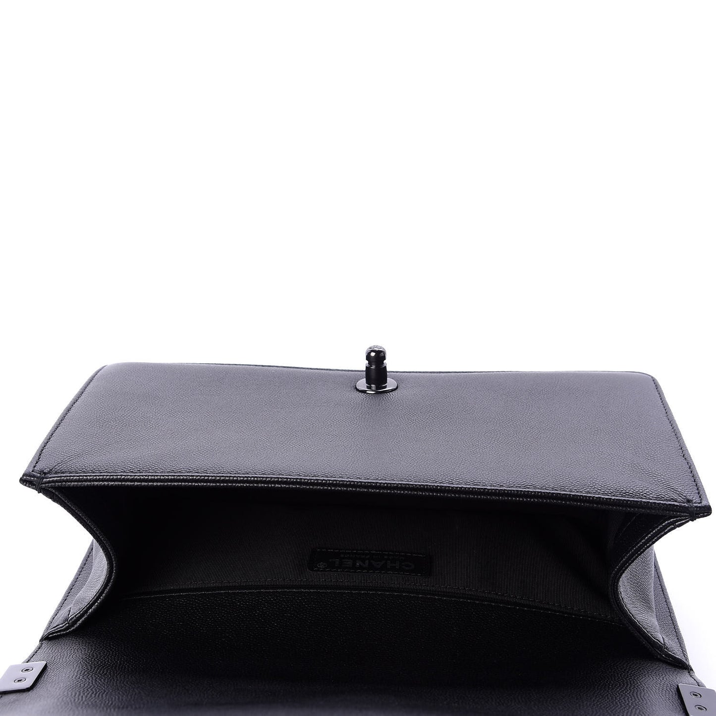 Caviar Quilted Medium Boy Flap So Black