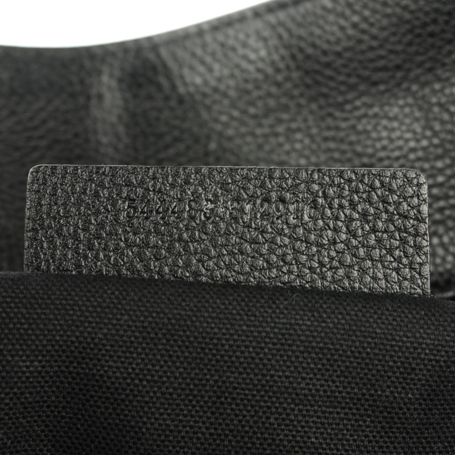 Pebbled Calfskin Medium Skull Padlock Zip Around Tote Black