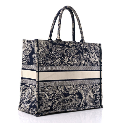 Christian Dior Canvas Embroidered Large Dioriviera Toile De Jouy Reverse Book Tote Blue 3 of 14