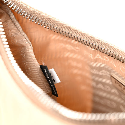 Prada Tessuto Saffiano Re-Edition 2005 Shoulder Bag Cammeo 7 of 12