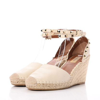 Valentino Garavani Grained Calfskin Rockstud Ankle Wrap Espadrille 15/85mm Wedges 41 Light Ivory 3 of 8