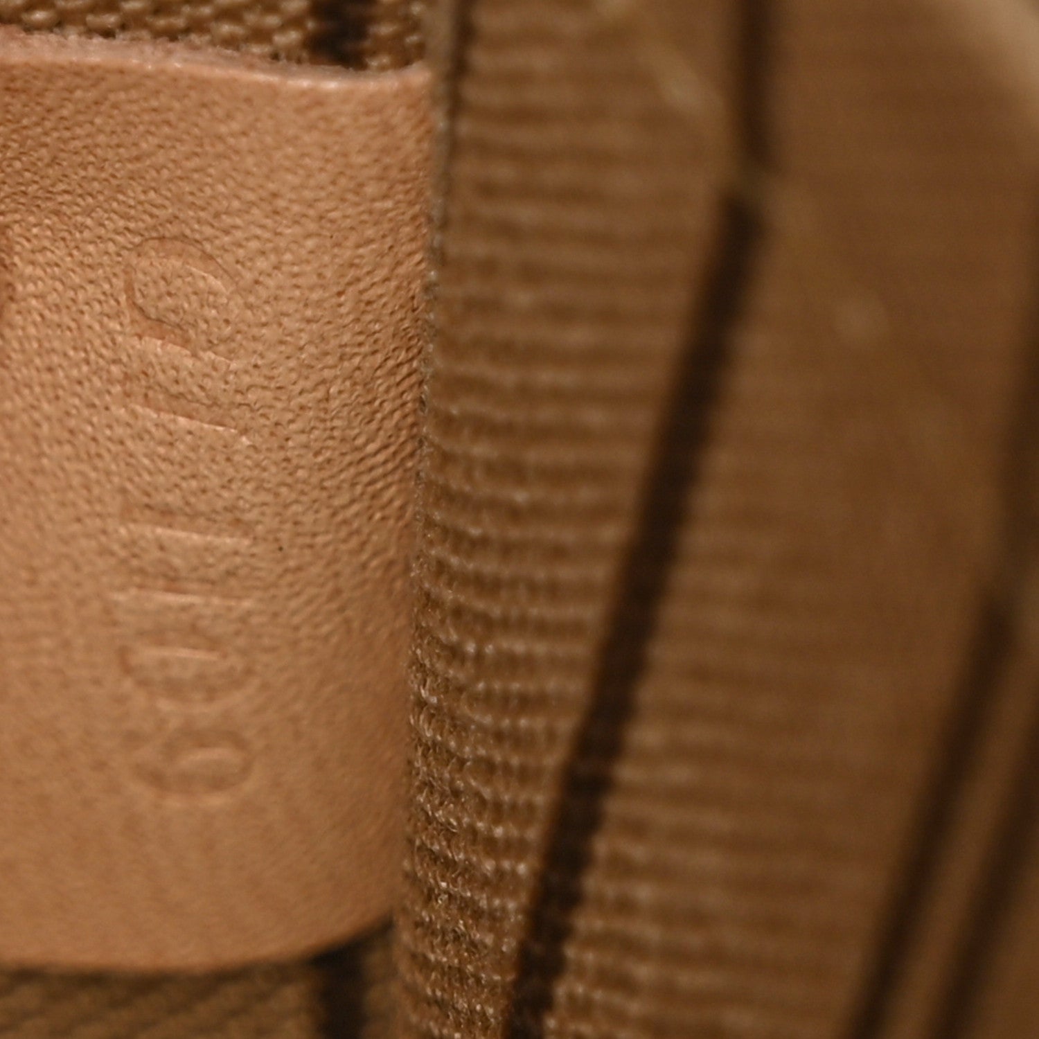 Louis Vuitton Monogram Neverfull MM GM Pochette 7 of 8