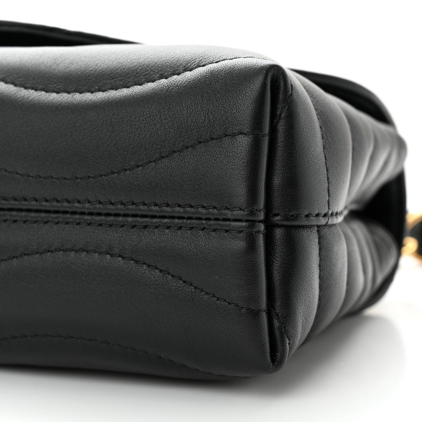LOUIS VUITTON Calfskin New Wave Chain Bag MM NM Black