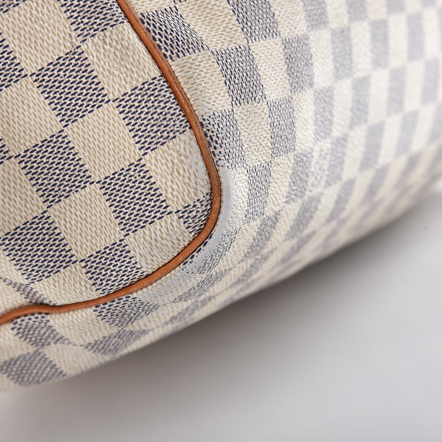 Louis Vuitton Damier Azur Speedy 30 16 of 18