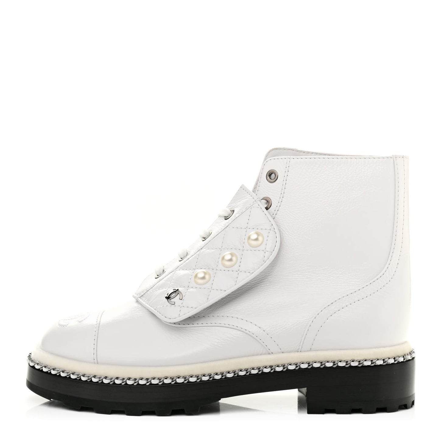 Crackled Calfskin Pearl Chain CC Combat Short Boots 37 White
