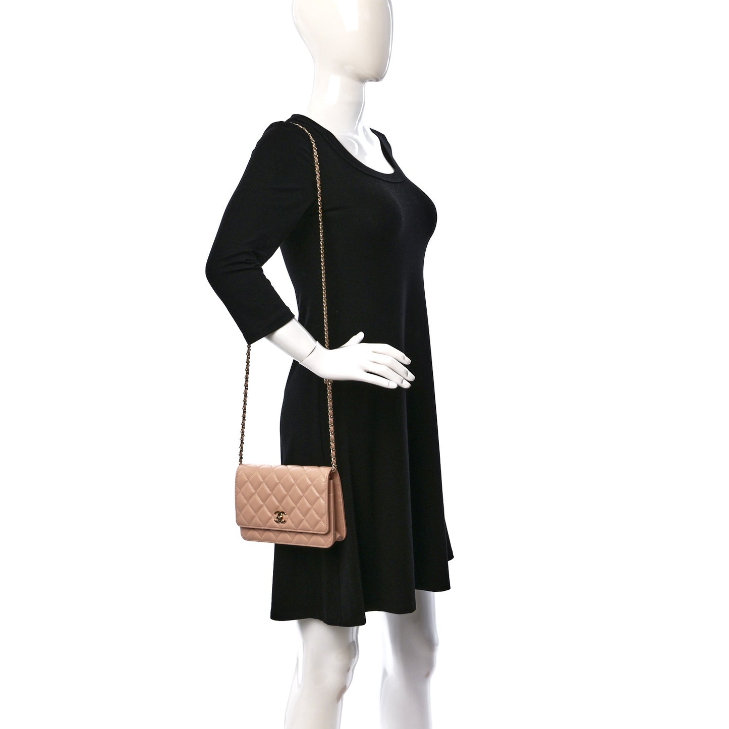 Caviar Quilted Bow Wallet On Chain WOC Light Beige