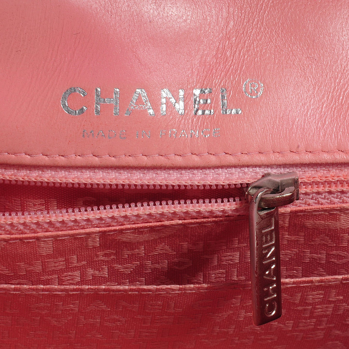 Lambskin Medium Heart Valentine Flap Pink