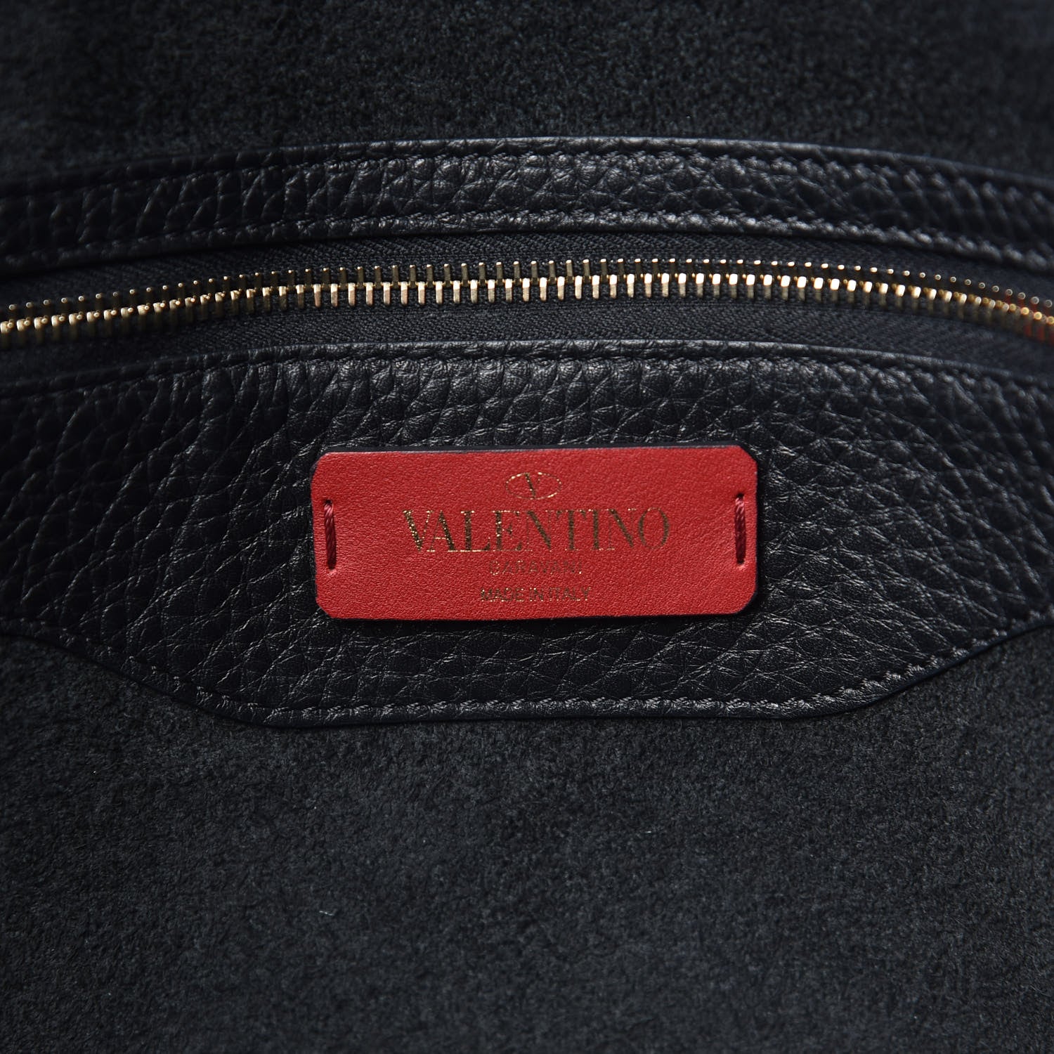 Valentino Garavani Grained Calfskin Rockstud Shoulder Tote Black 6 of 10