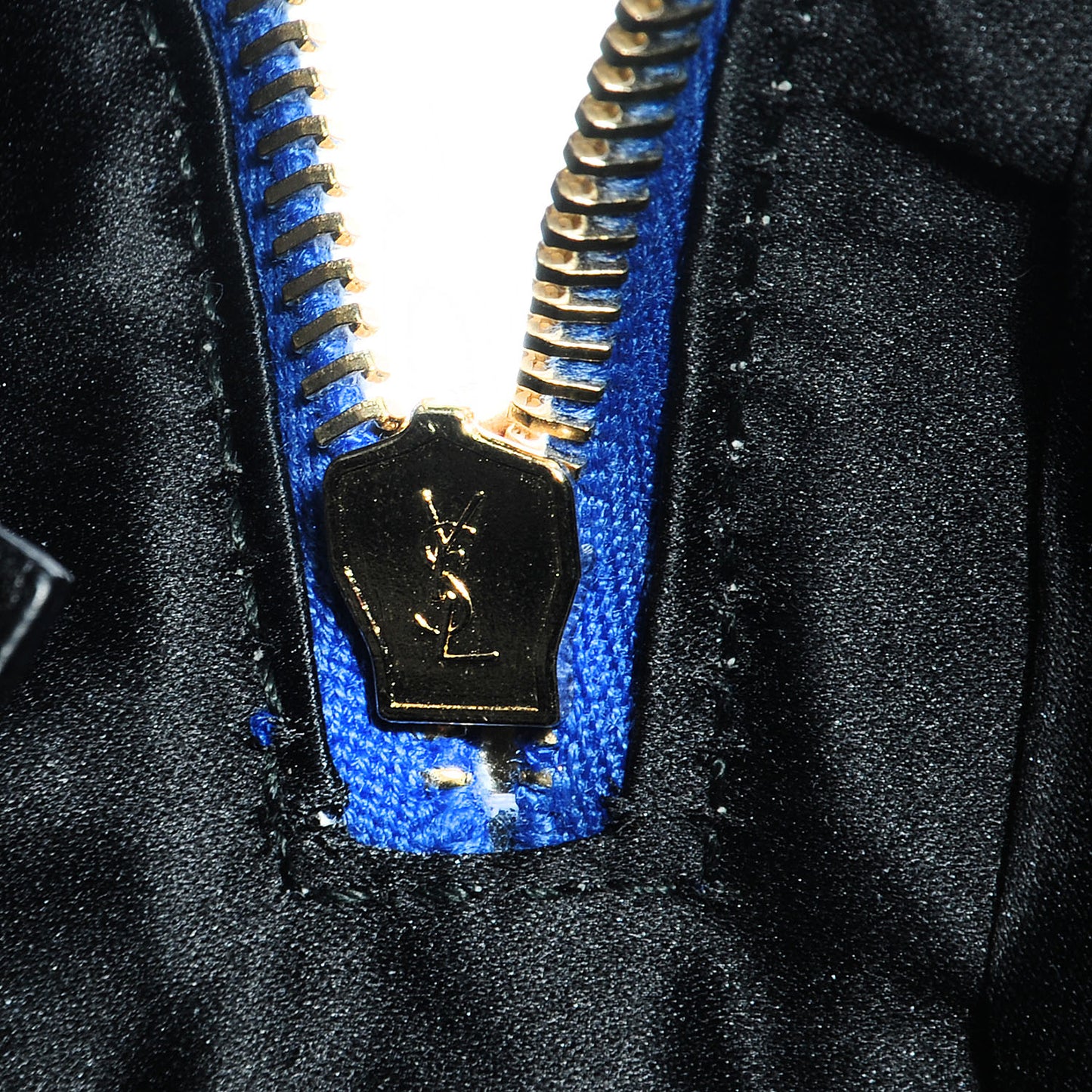Calfskin Large Muse Blue