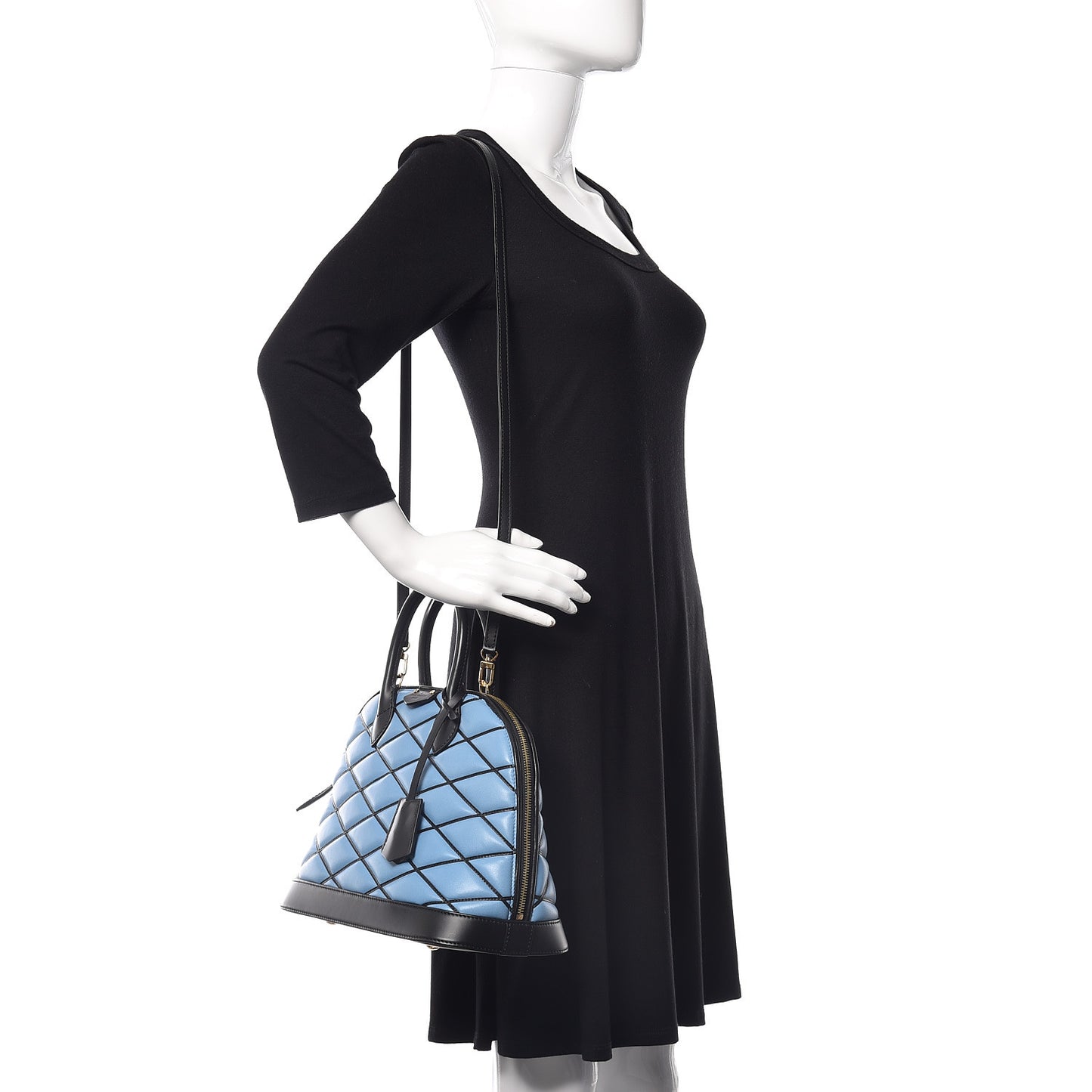 Lambskin Malletage Alma PM Bleuet