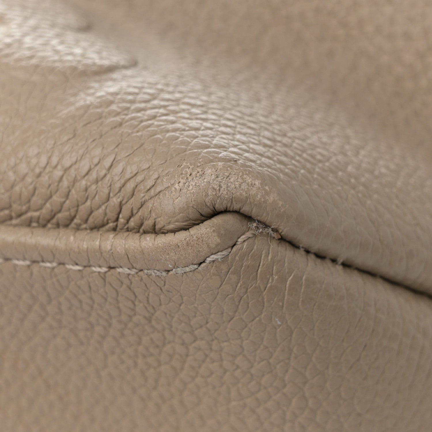 Louis Vuitton Empreinte Monogram Giant Grand Palais Tourterelle 14 of 16