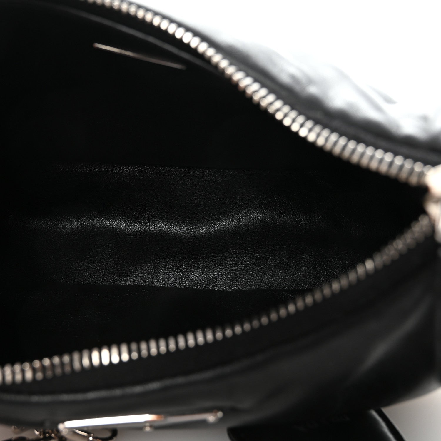 Prada Nappa Soft Padded Re-Edition 2005 Shoulder Bag Black 5 of 9