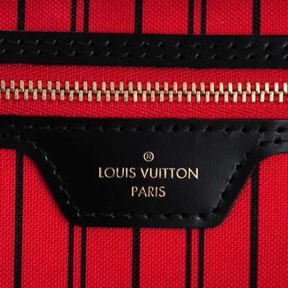 Louis Vuitton Monogram World Tour Neverfull MM 7 of 9