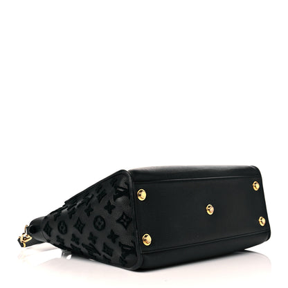 Louis Vuitton Calfskin Monogram Tufting On My Side Black 3 of 8