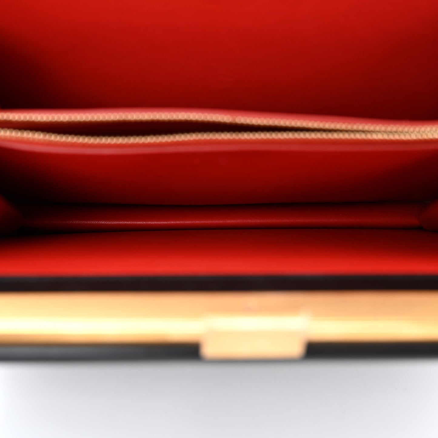 Box Calfskin Medium Clasp Bag Black