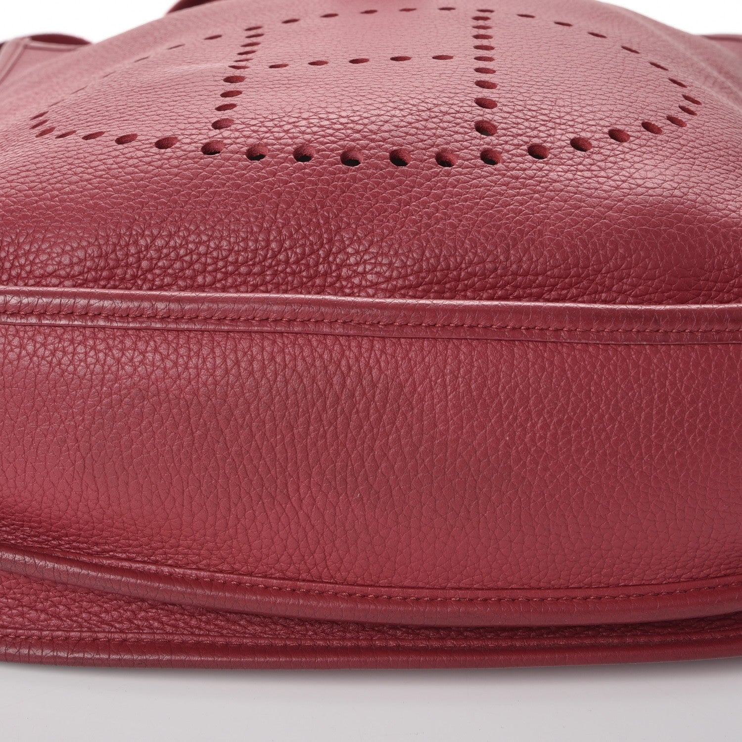 Hermes Taurillon Clemence Evelyne III PM Rubis 12 of 15