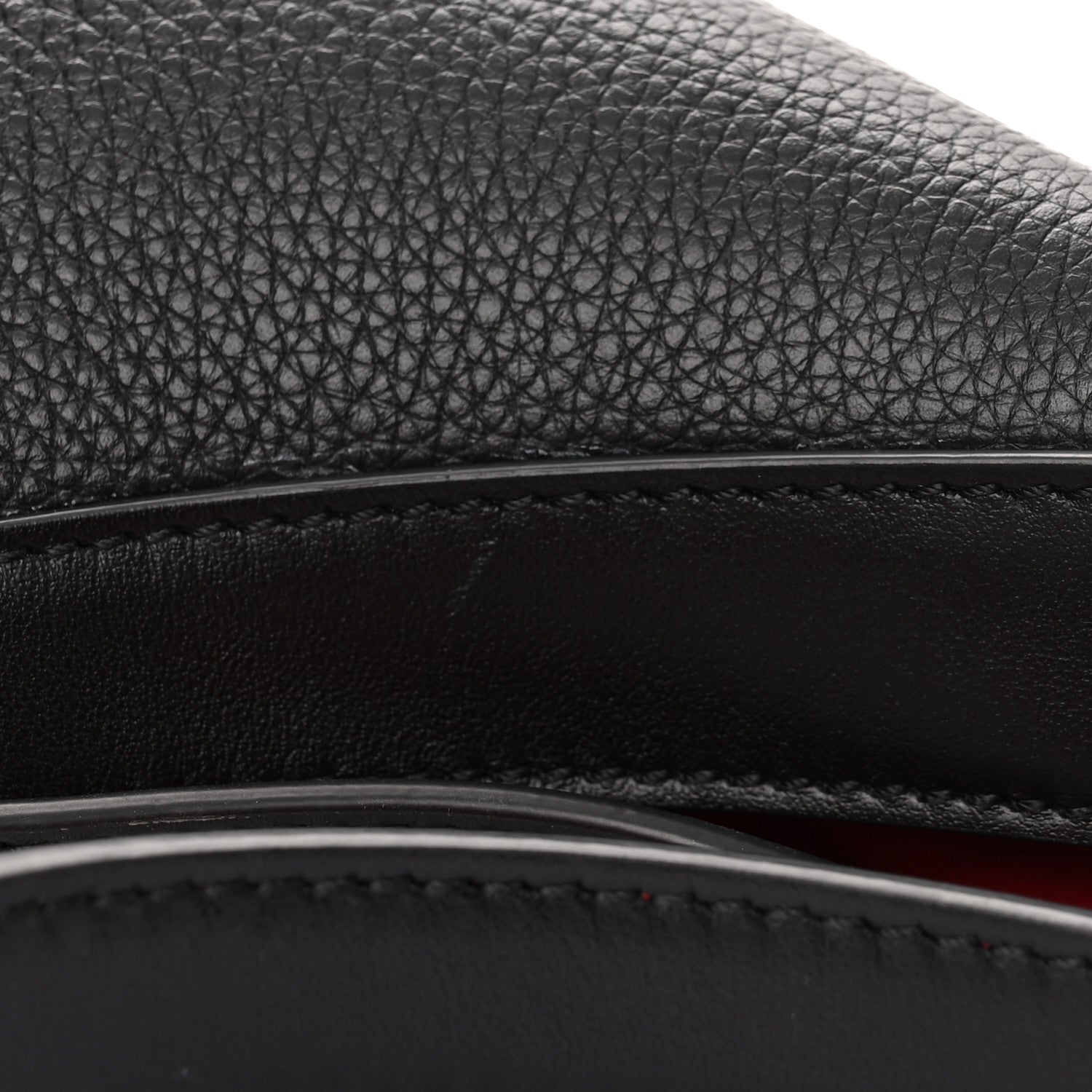 Christian Louboutin Grained Calfskin Carasky Shoulder Bag Black 10 of 10