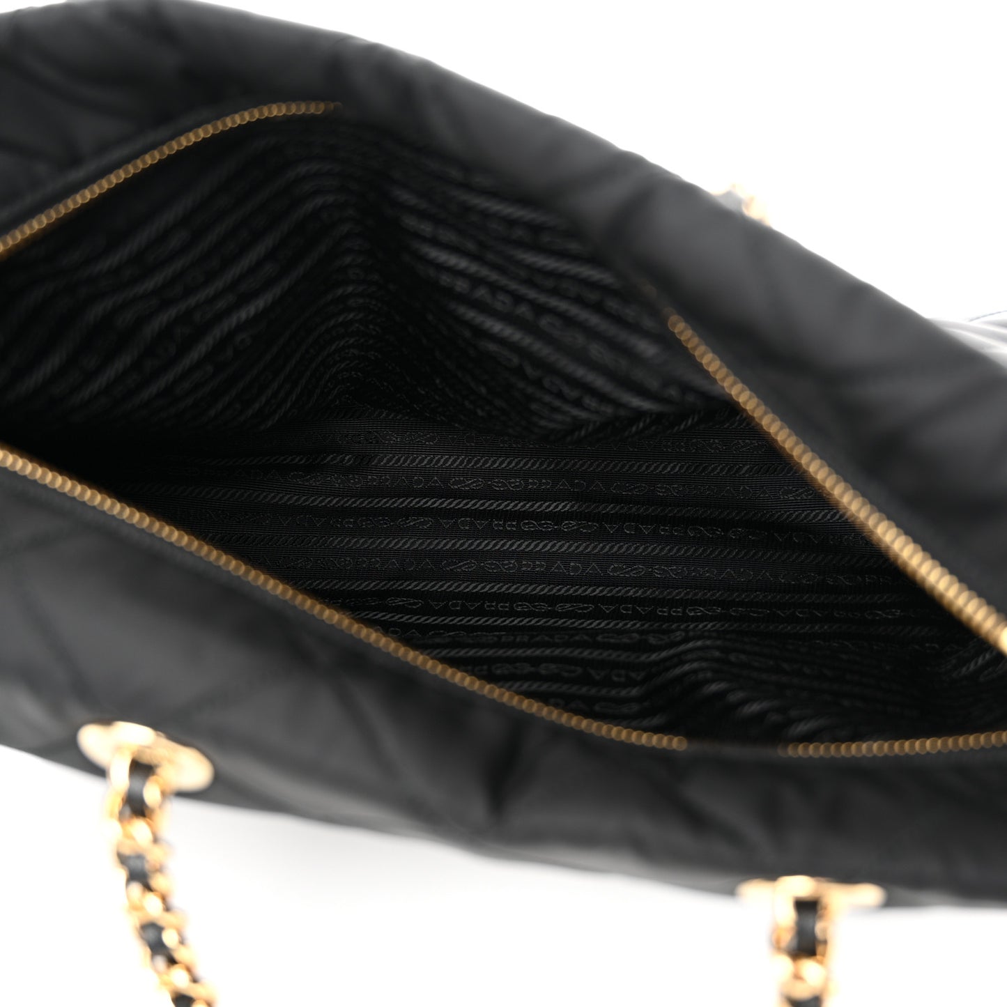 Re-Nylon Impuntu Quilted Re-Edition 1995 Chaine Medium Tote Bag Black
