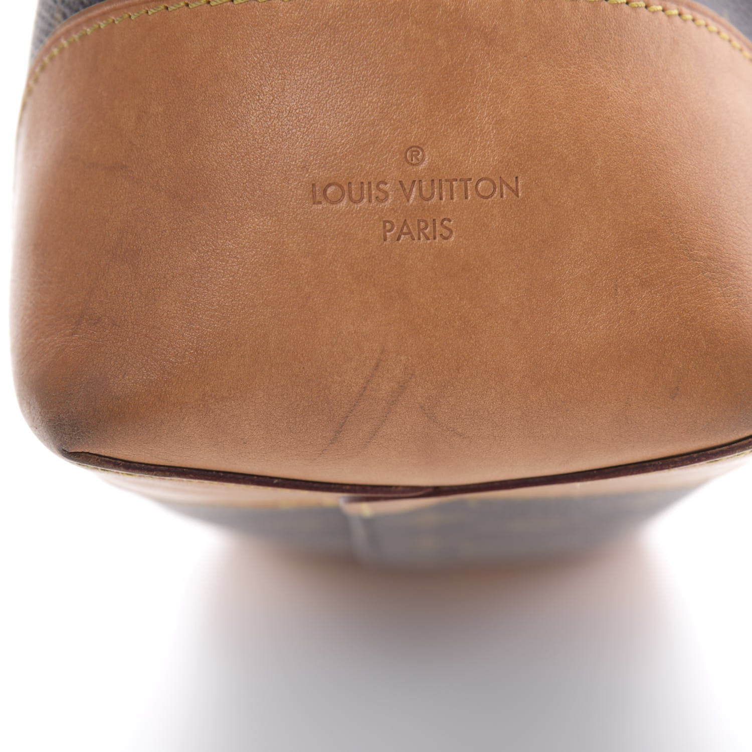 Louis Vuitton Monogram Berri MM 15 of 17