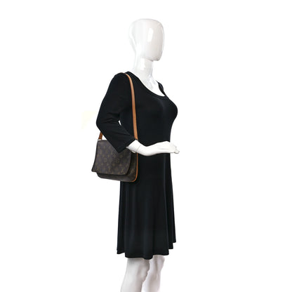 Louis Vuitton Monogram Musette Tango 3 of 9