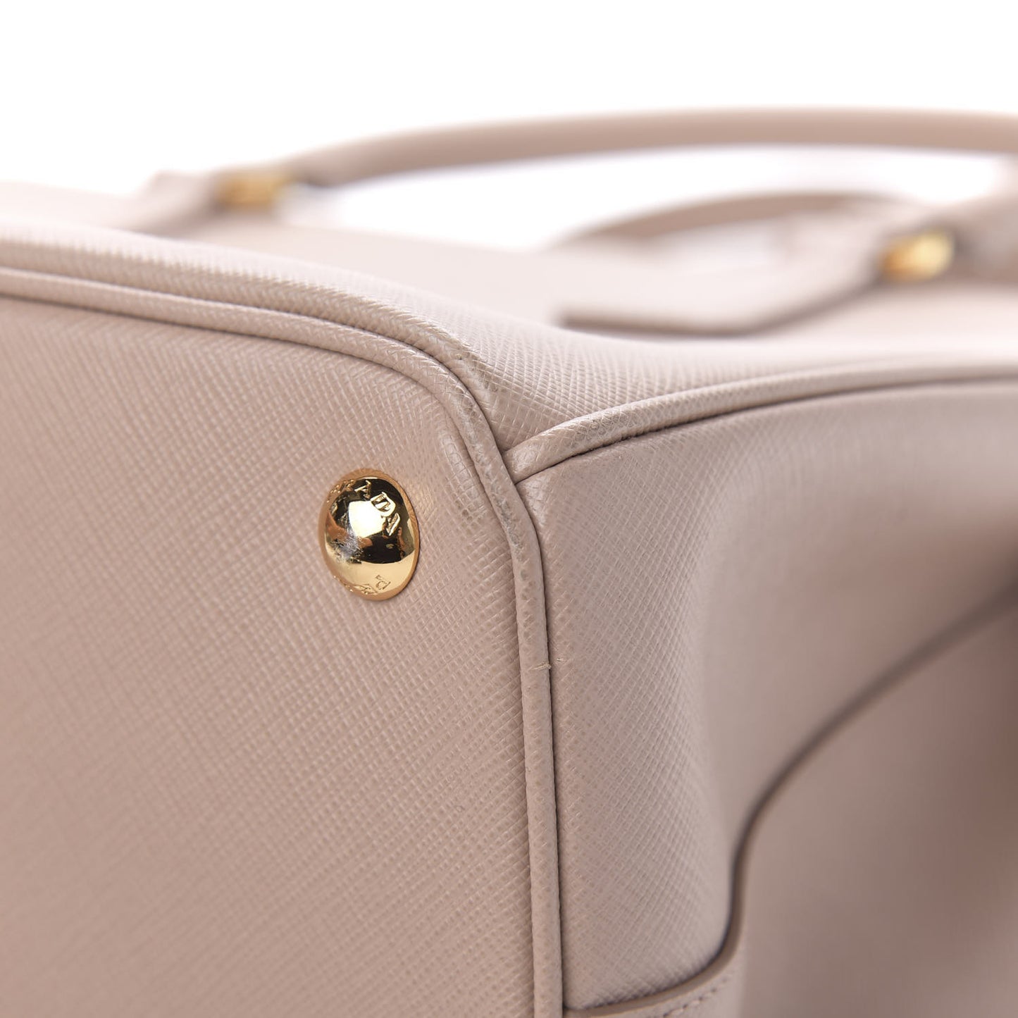 Saffiano Medium Galleria Double Zip Tote Cipria