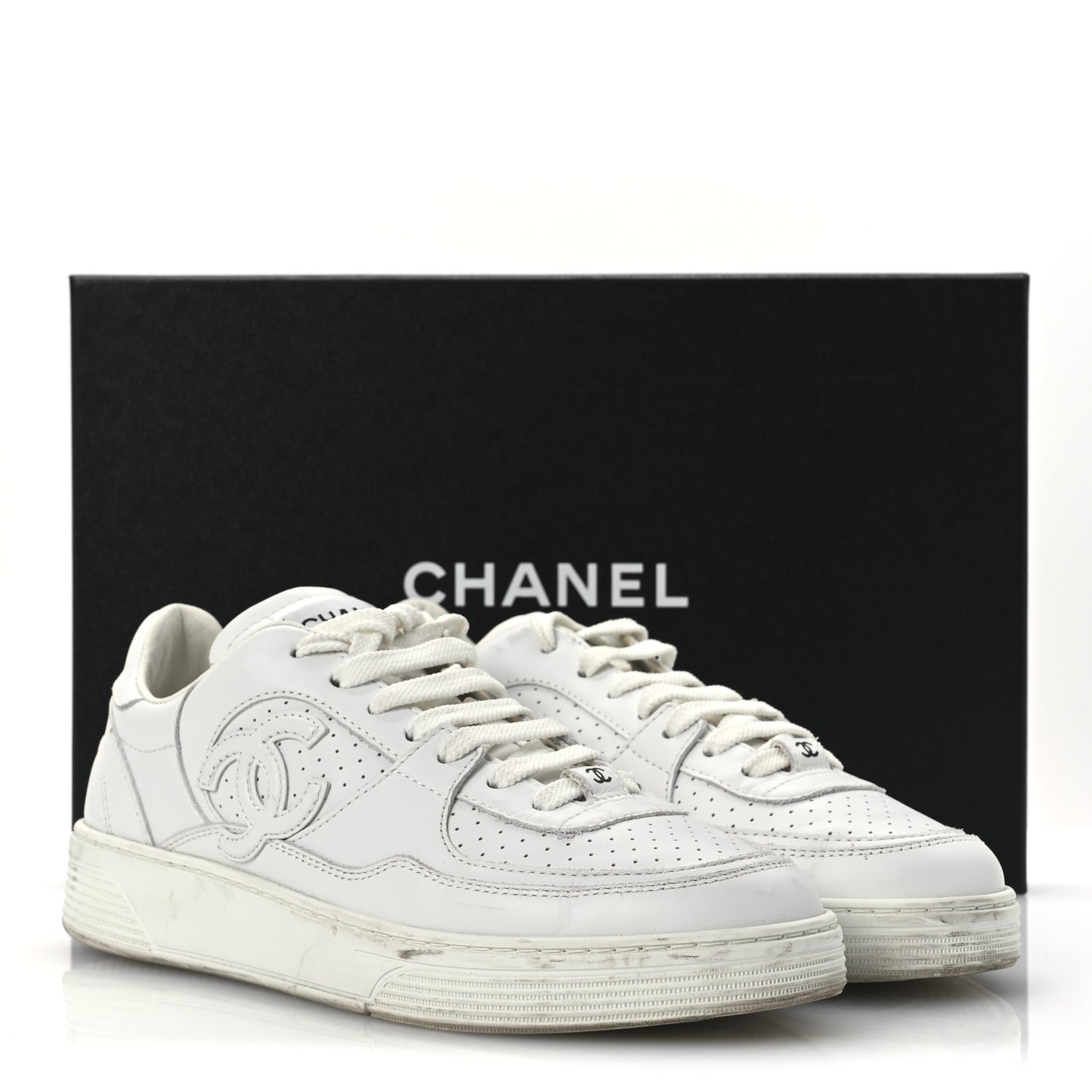 Calfskin Womens CC Sneakers 39.5 White