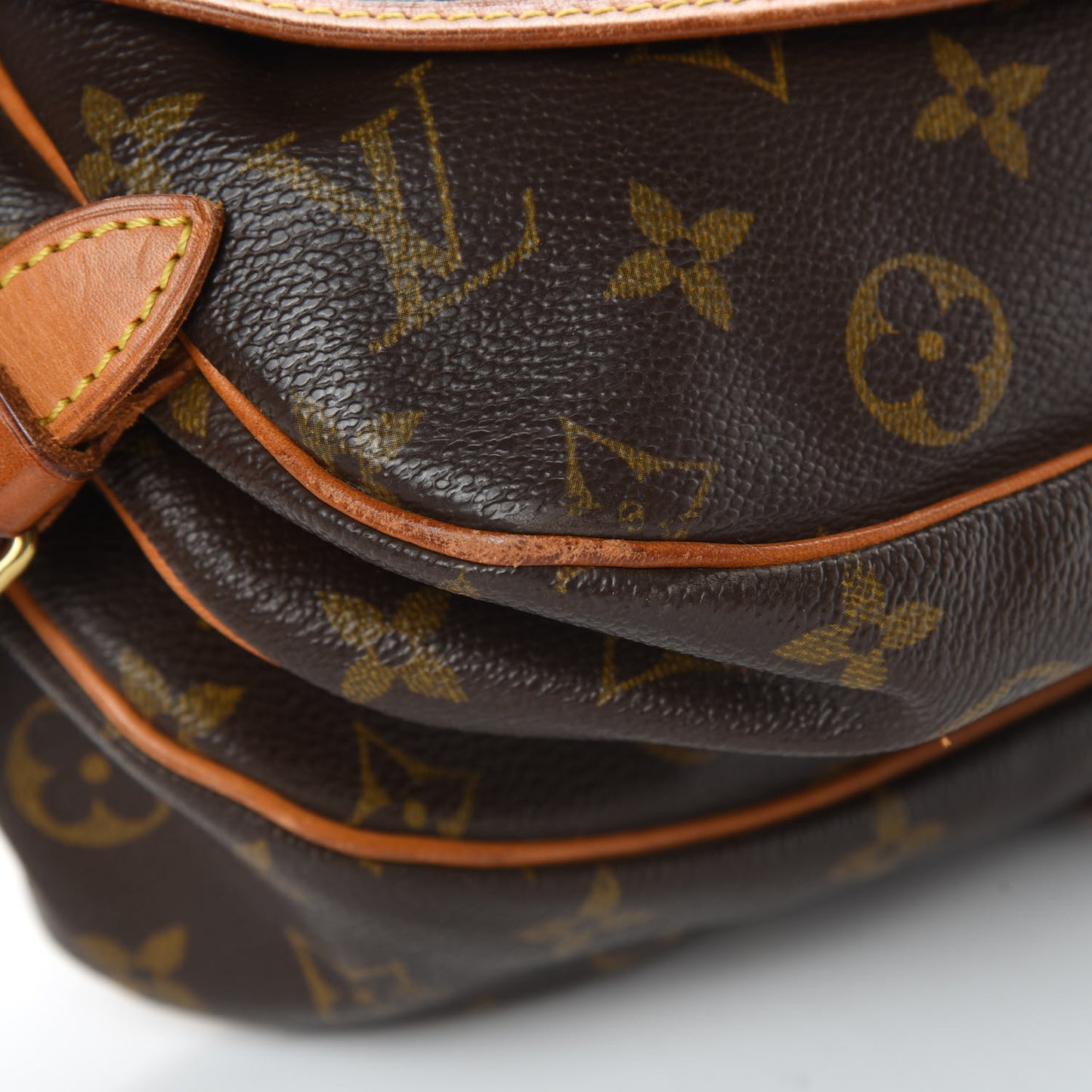 Monogram Saumur 30