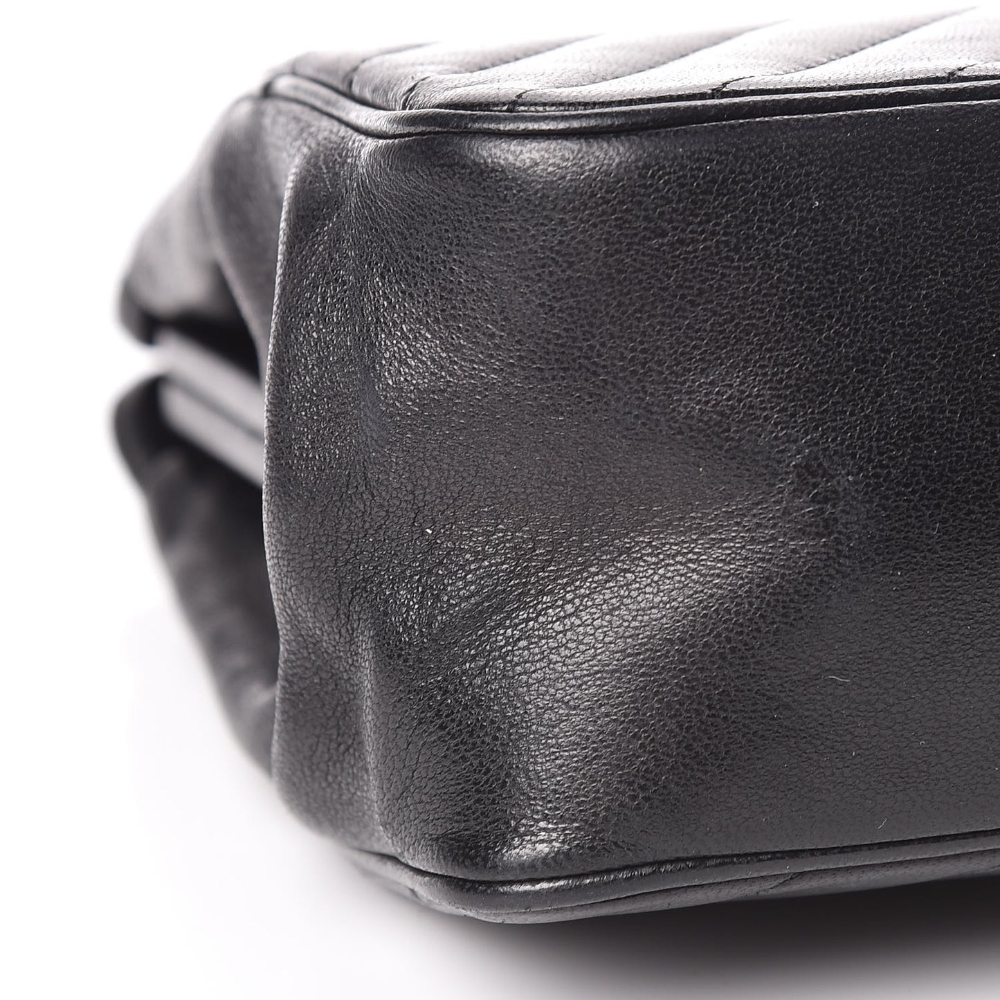 Lambskin Diagonal Quilted Kisslock Bag Black