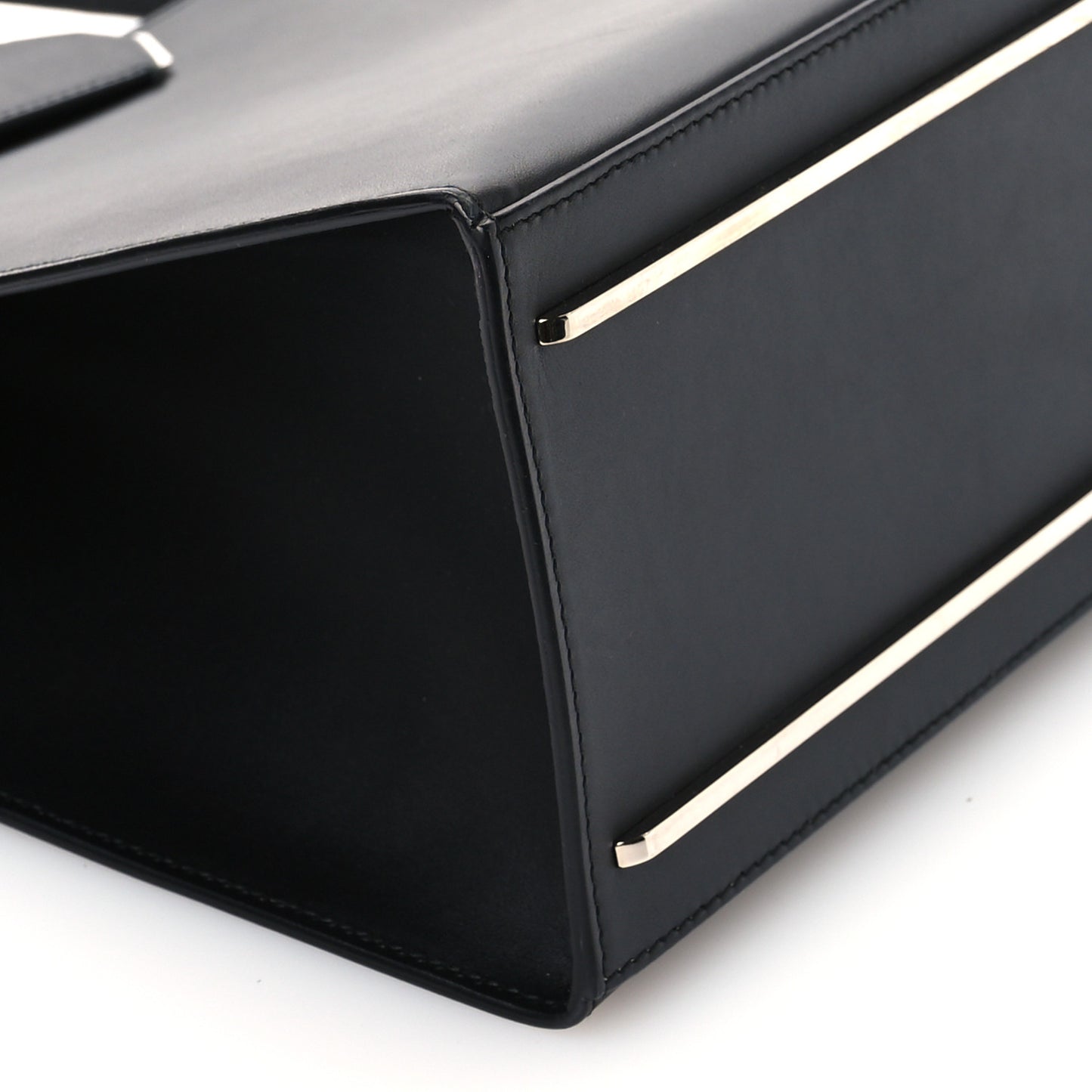 Calfskin Le Dix Soft Cabas M Shoulder Bag Black