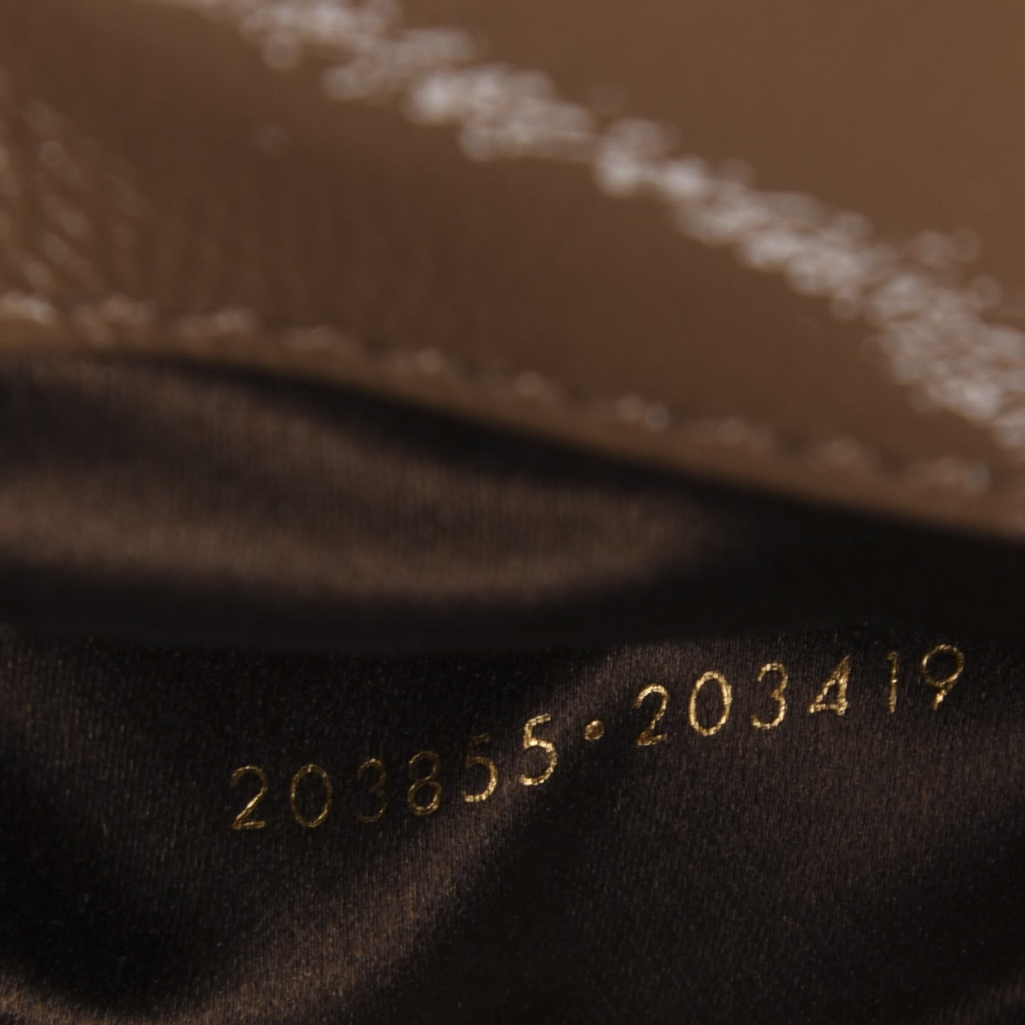 Textured Patent Calfskin Large Belle De Jour Clutch Tobacco