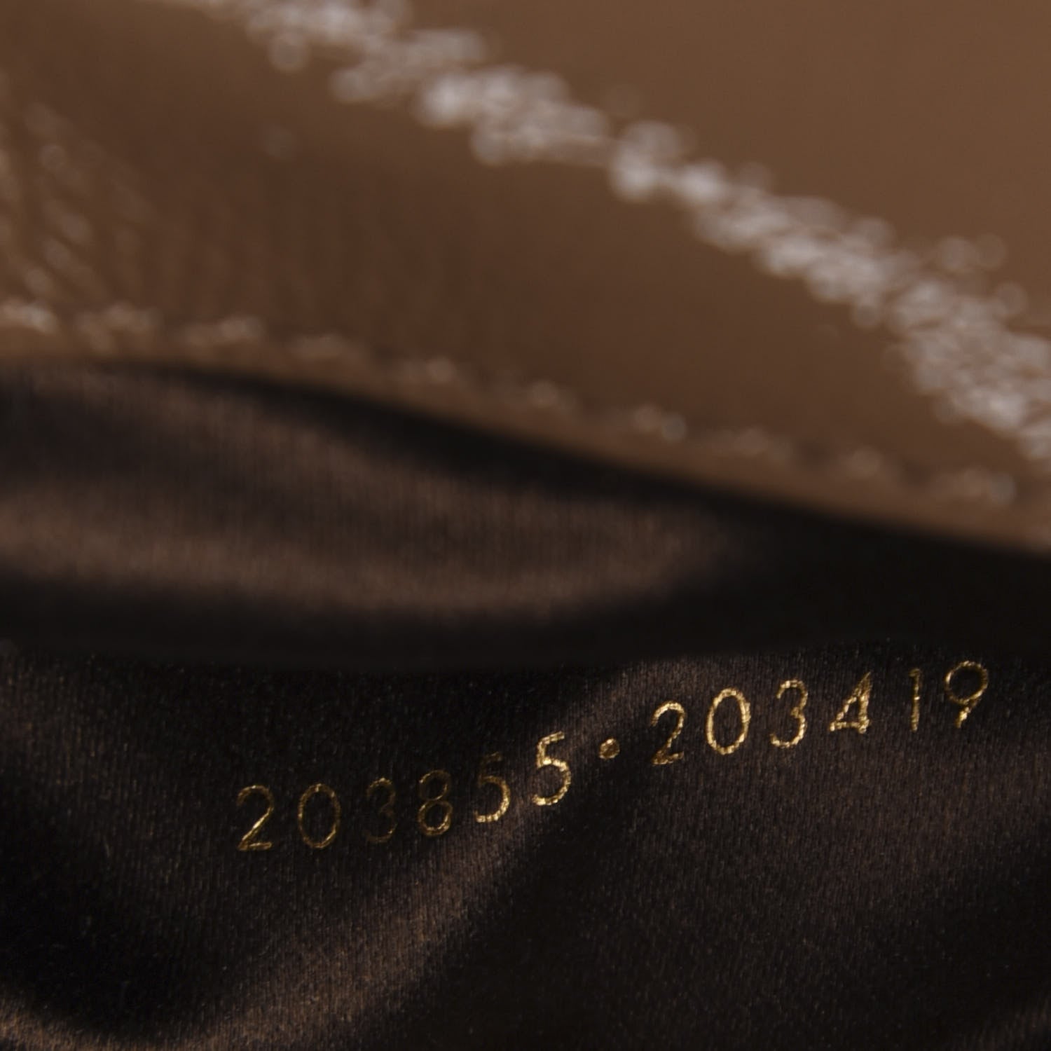 Saint Laurent Textured Patent Calfskin Large Belle De Jour Clutch Tobacco 7 of 7