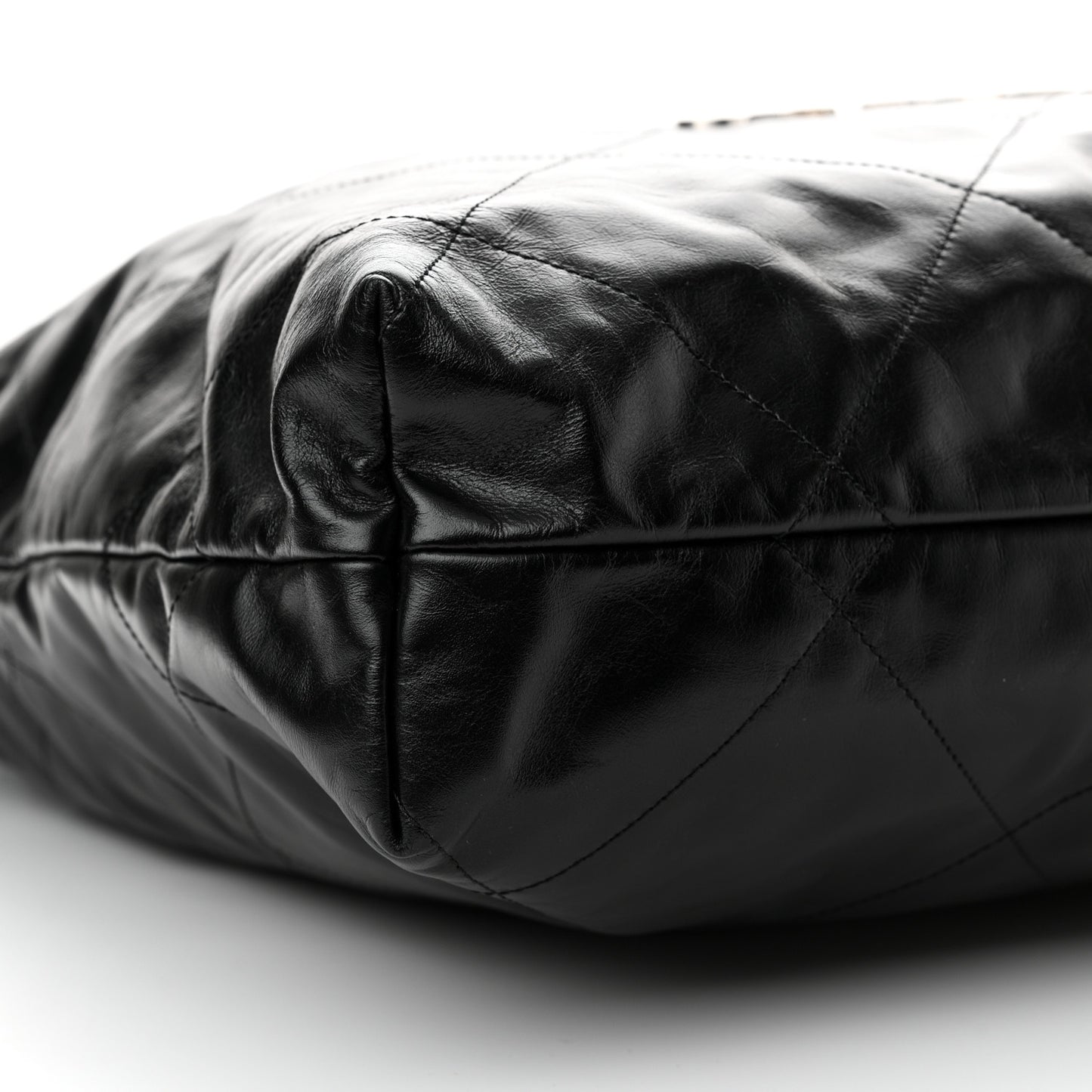 Shiny Calfskin Quilted Large Chanel 22 Black