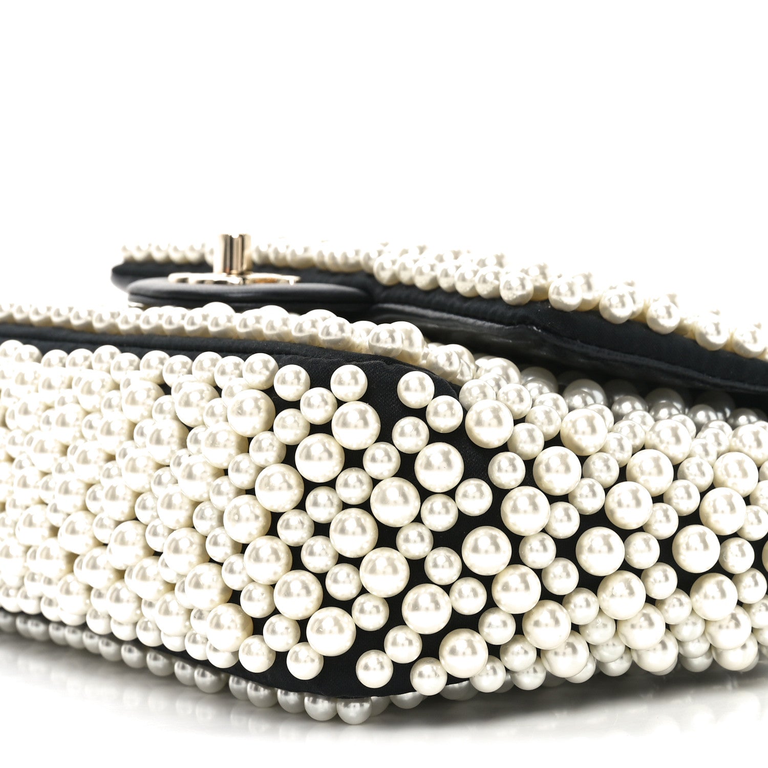 Chanel Lambskin Pearl On Flap Black 10 of 11
