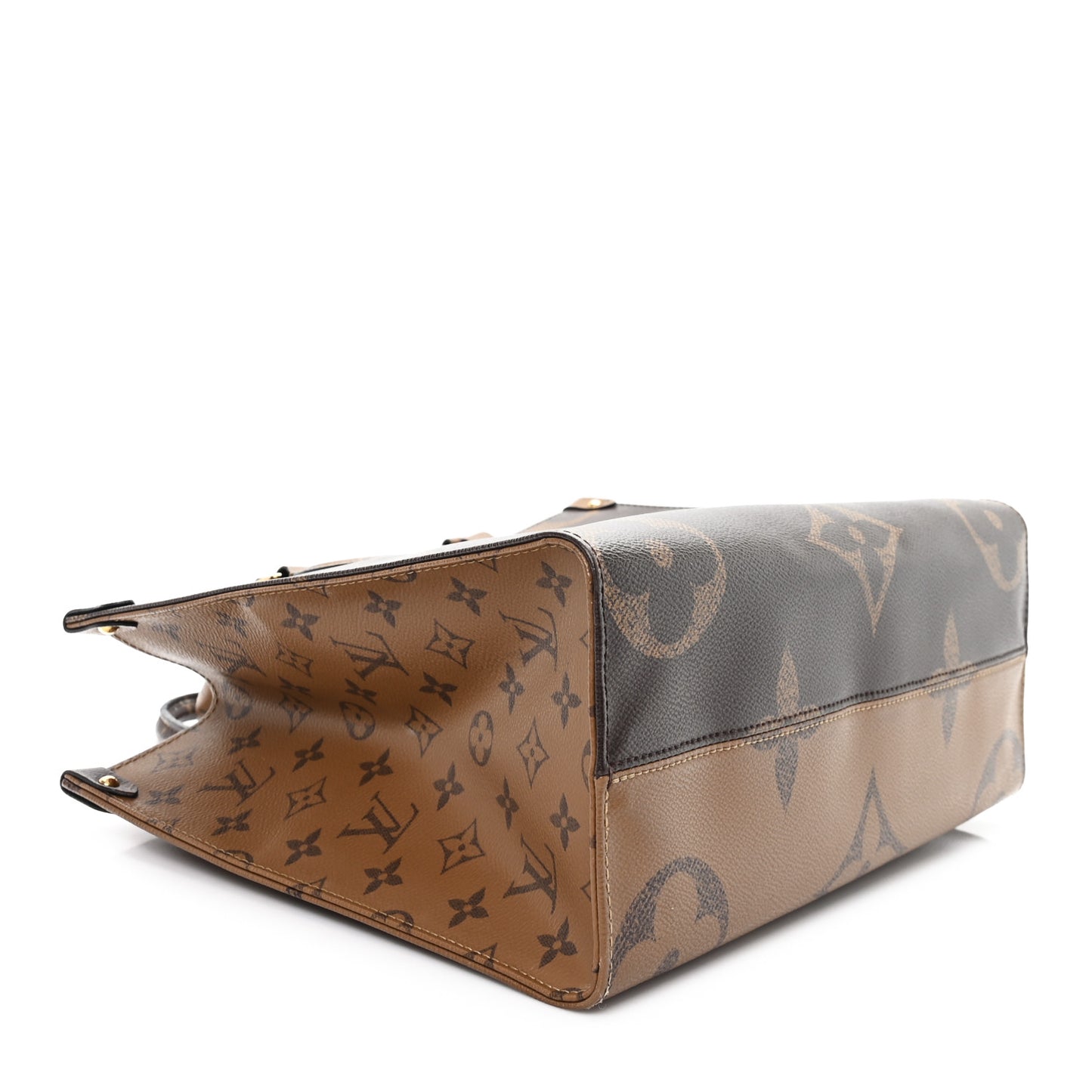 Reverse Monogram Giant Onthego MM