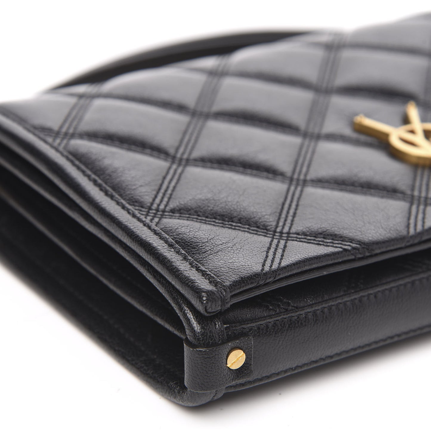 Lambskin Diamond Quilted Becky Chain Wallet Black