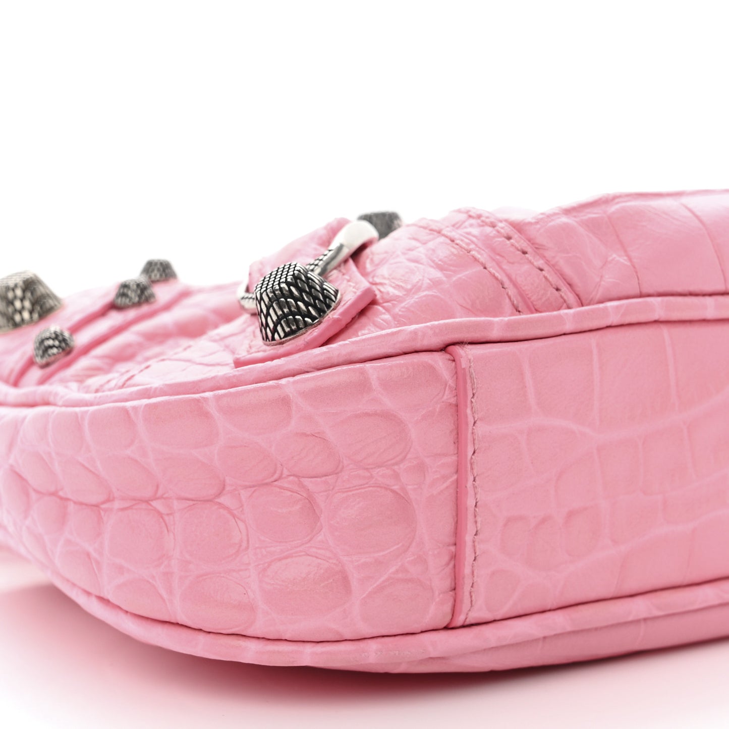 Extra Supple Calfskin Crocodile Embossed Le Cagole Mini Purse With Chain Sweet Pink
