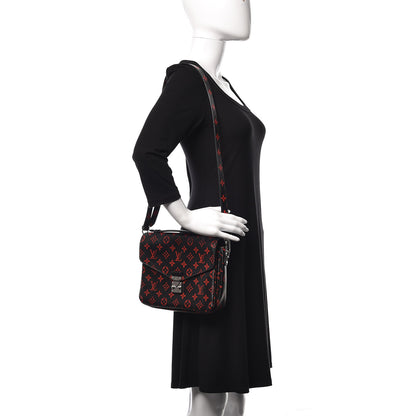 Louis Vuitton Monogram Infrarouge Pochette Metis 2 of 8