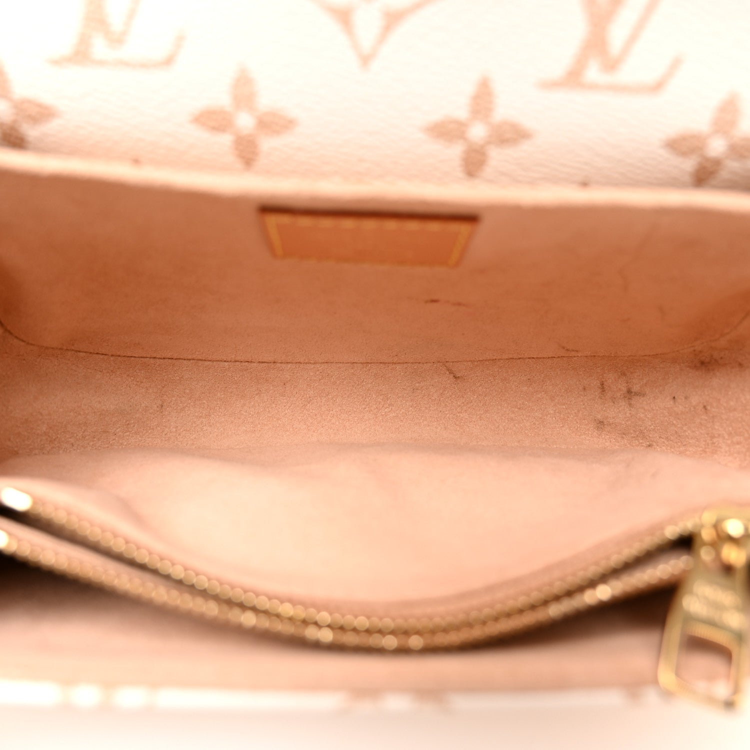 Louis Vuitton Monogram Dune Pochette Metis East West 5 of 10